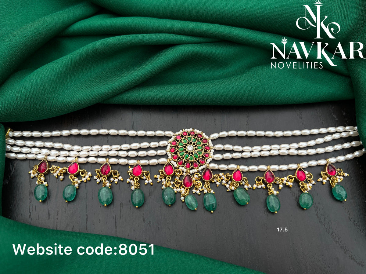 Kundan beads choker