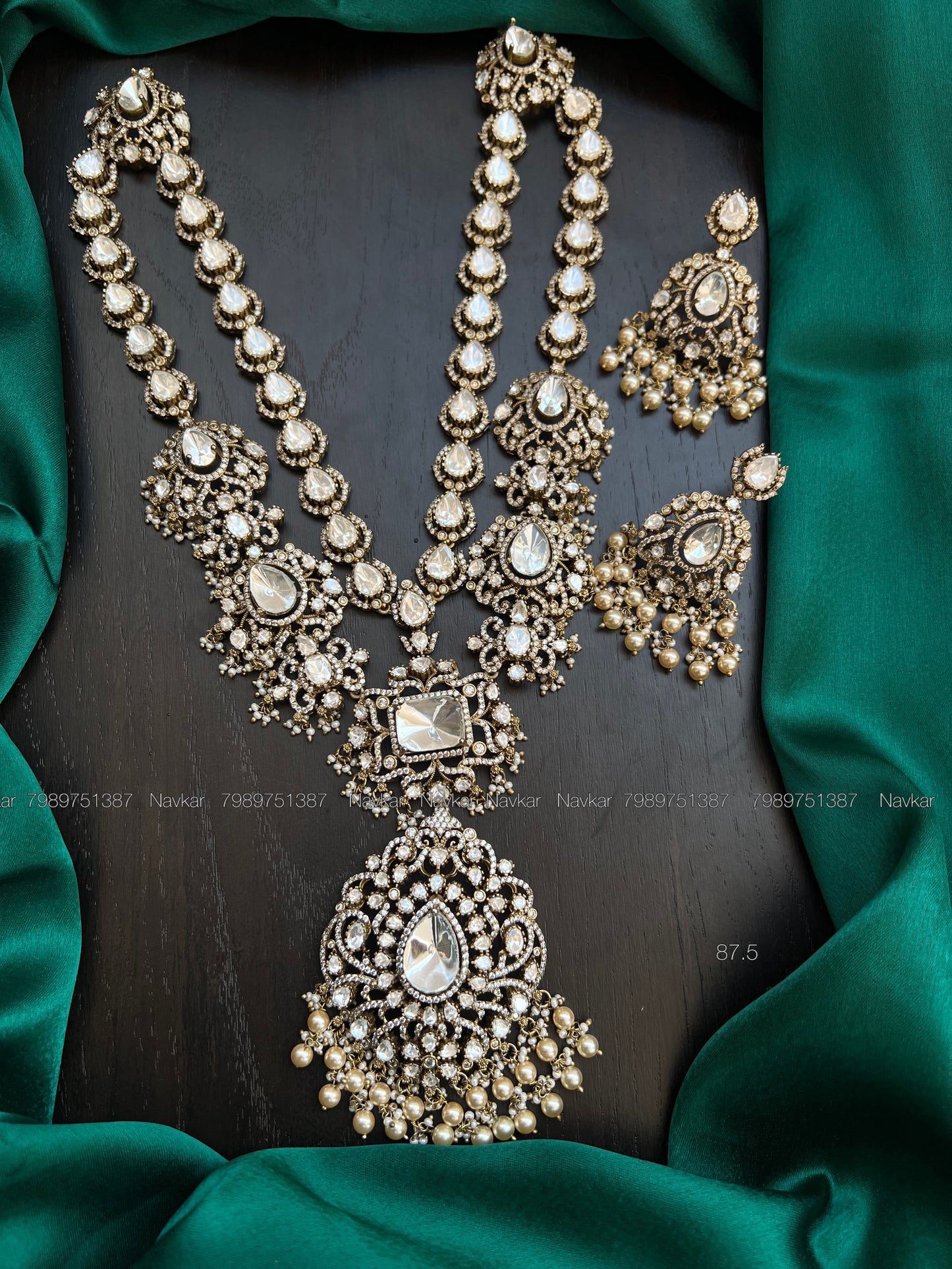 Mossonite 2lines haram and earrings