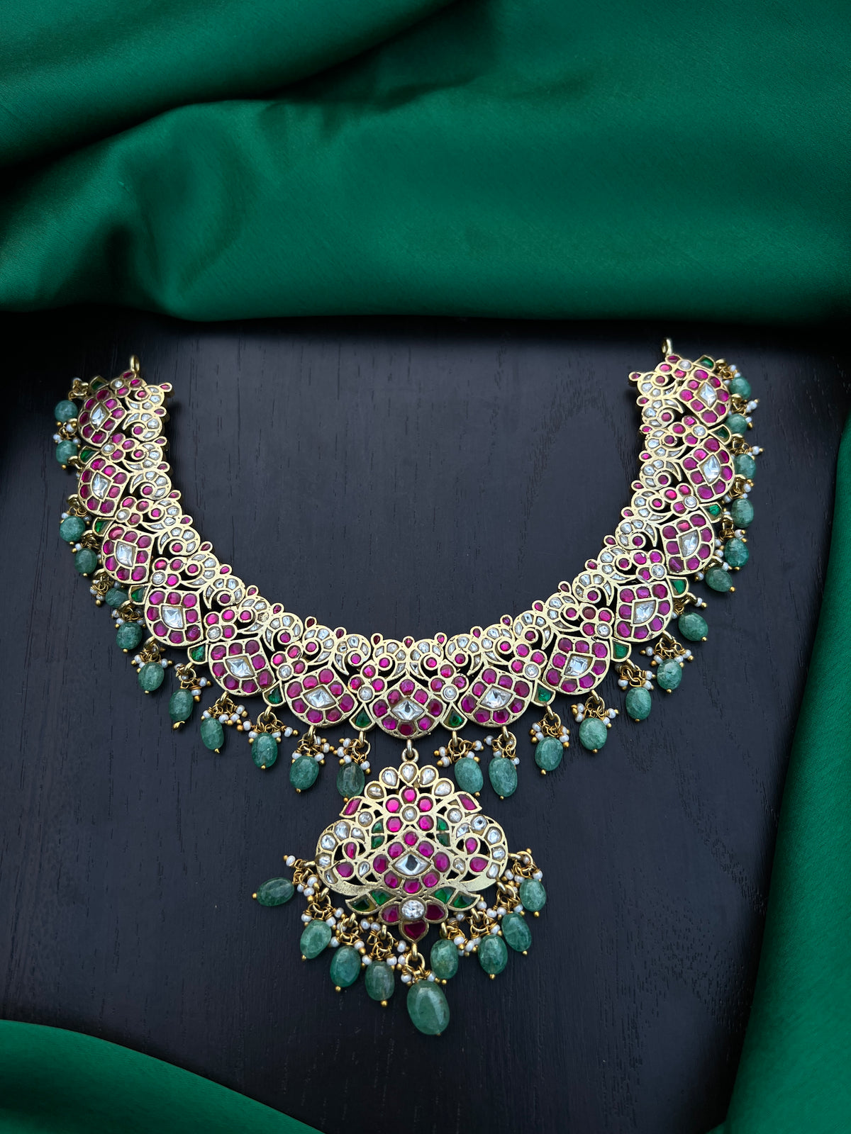 Kundan necklace