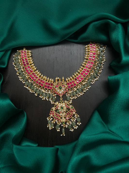 Kundan necklace