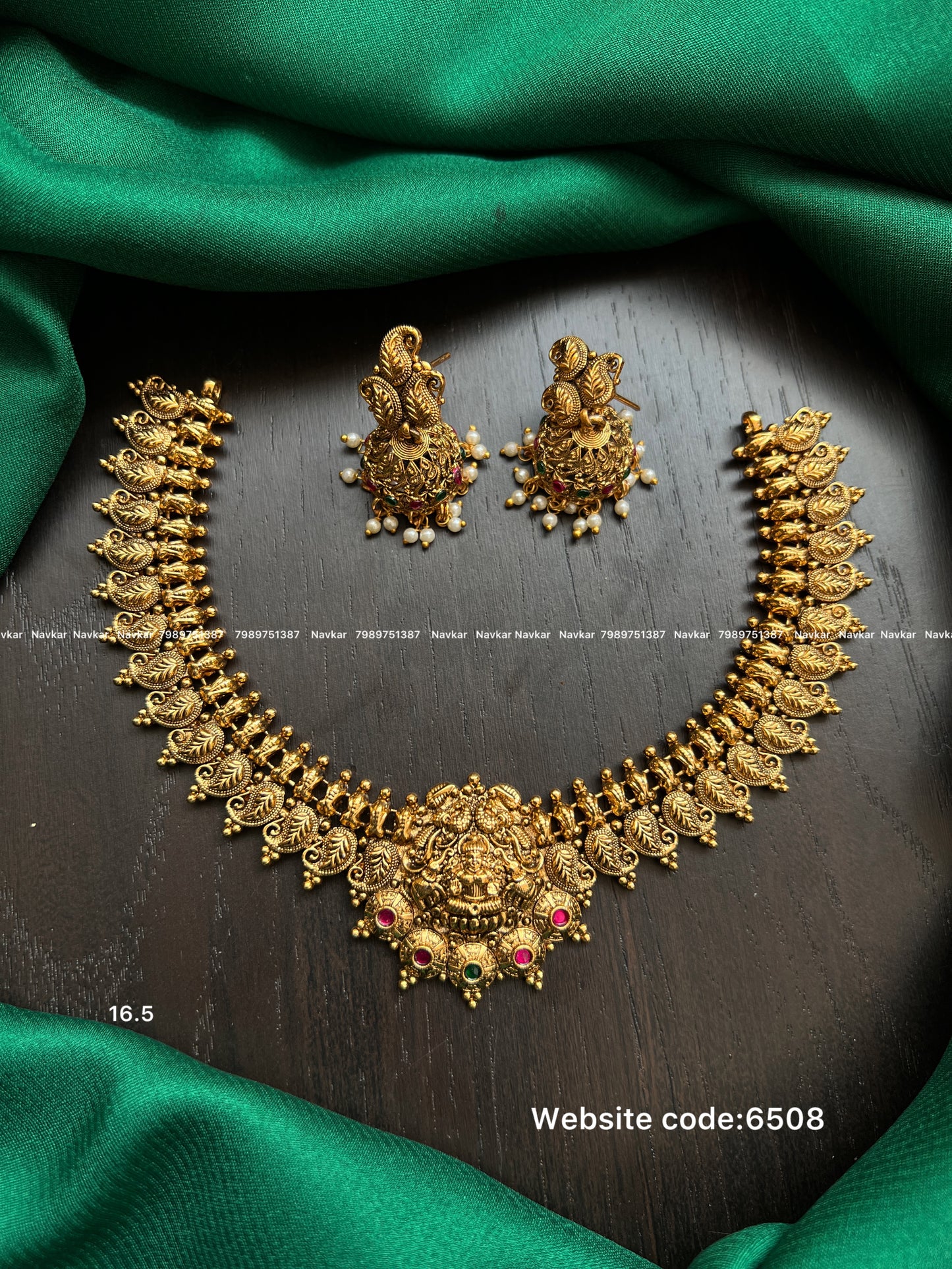 Nagshi necklace