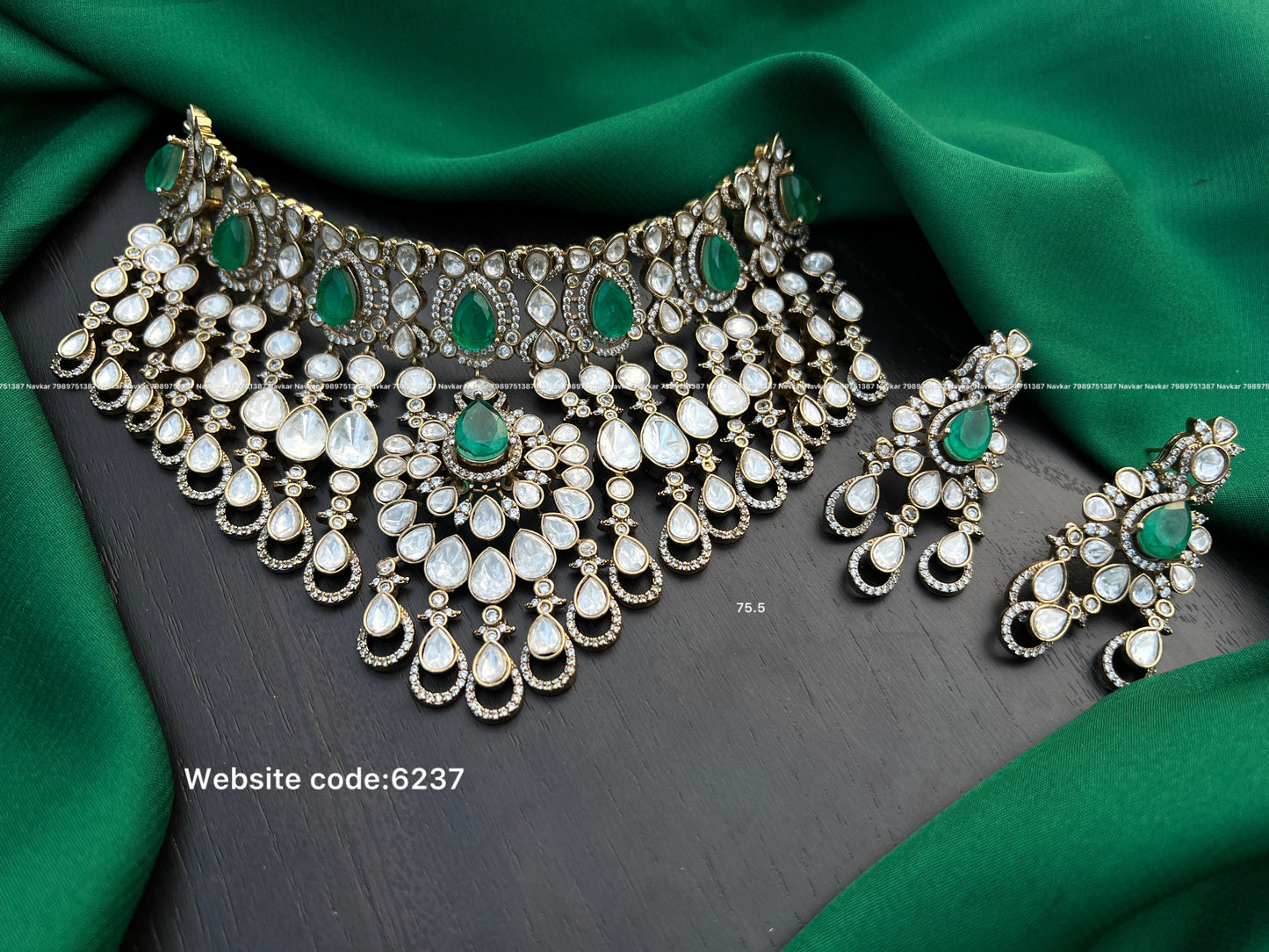 Kundan necklace