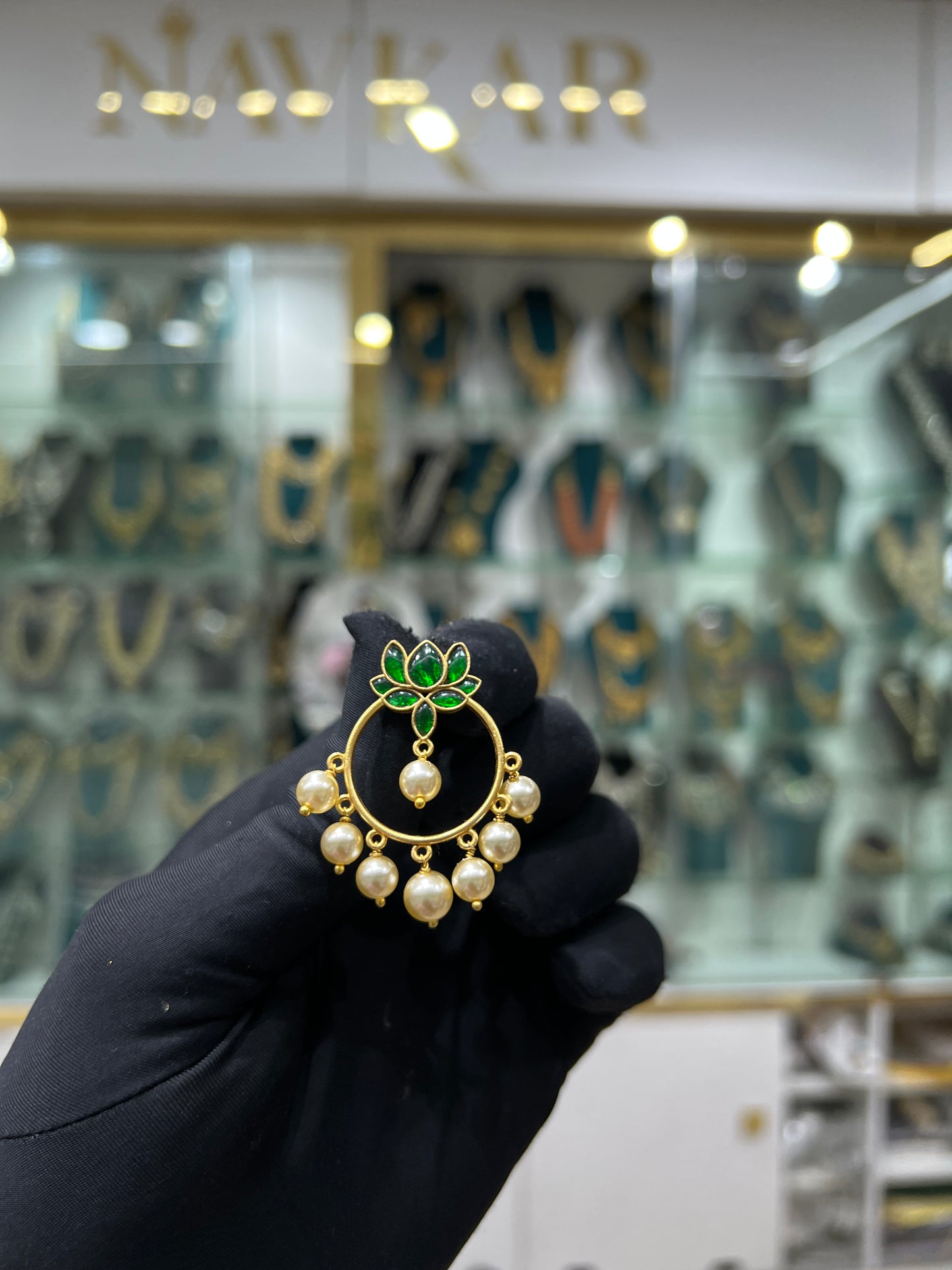 Kundan earrings