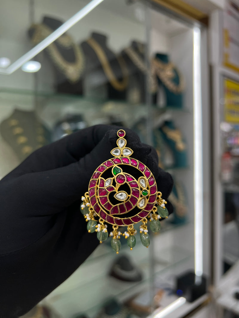Kundan locket