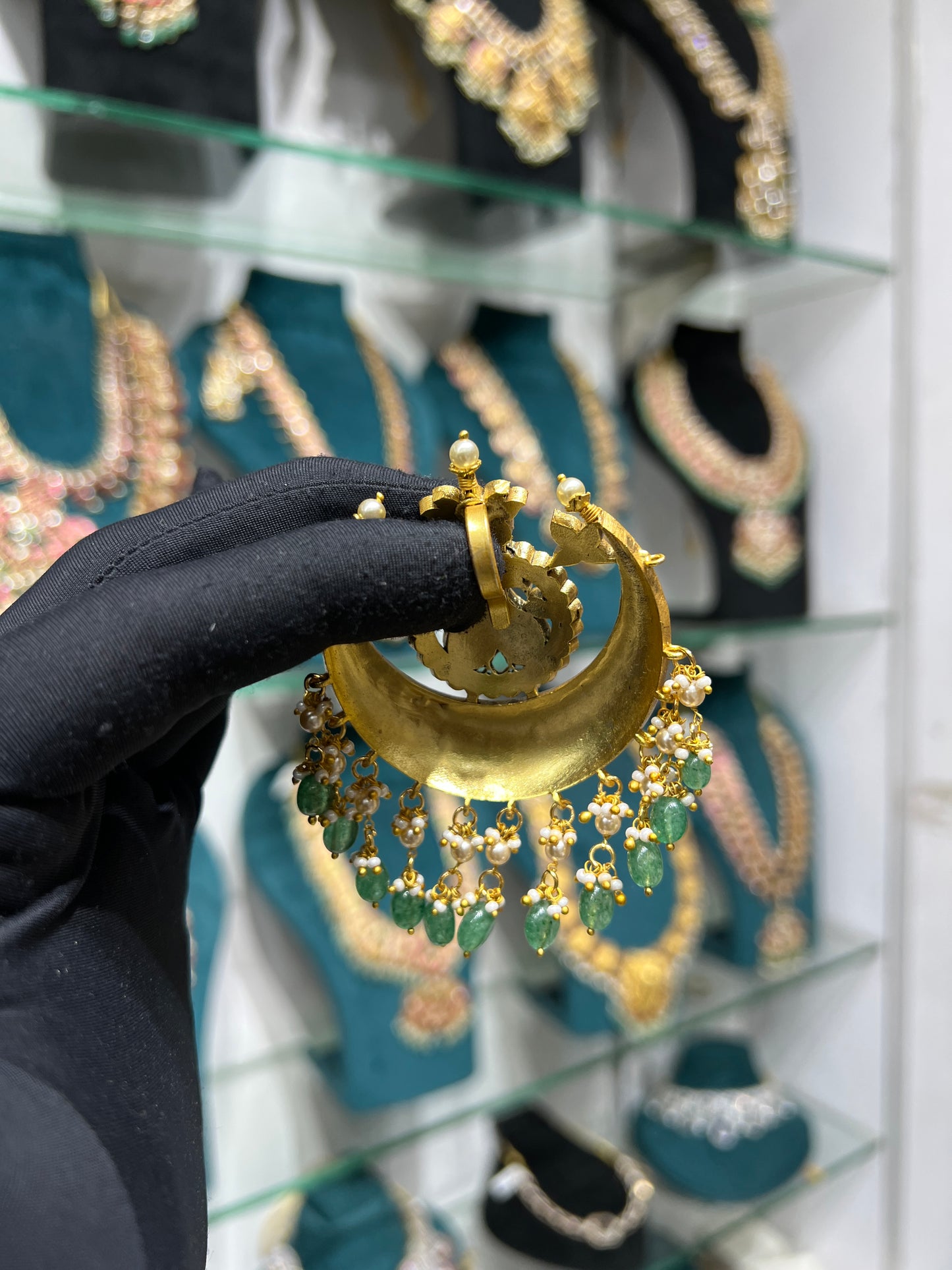 Kundan locket