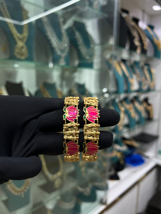 Nagshi bangles