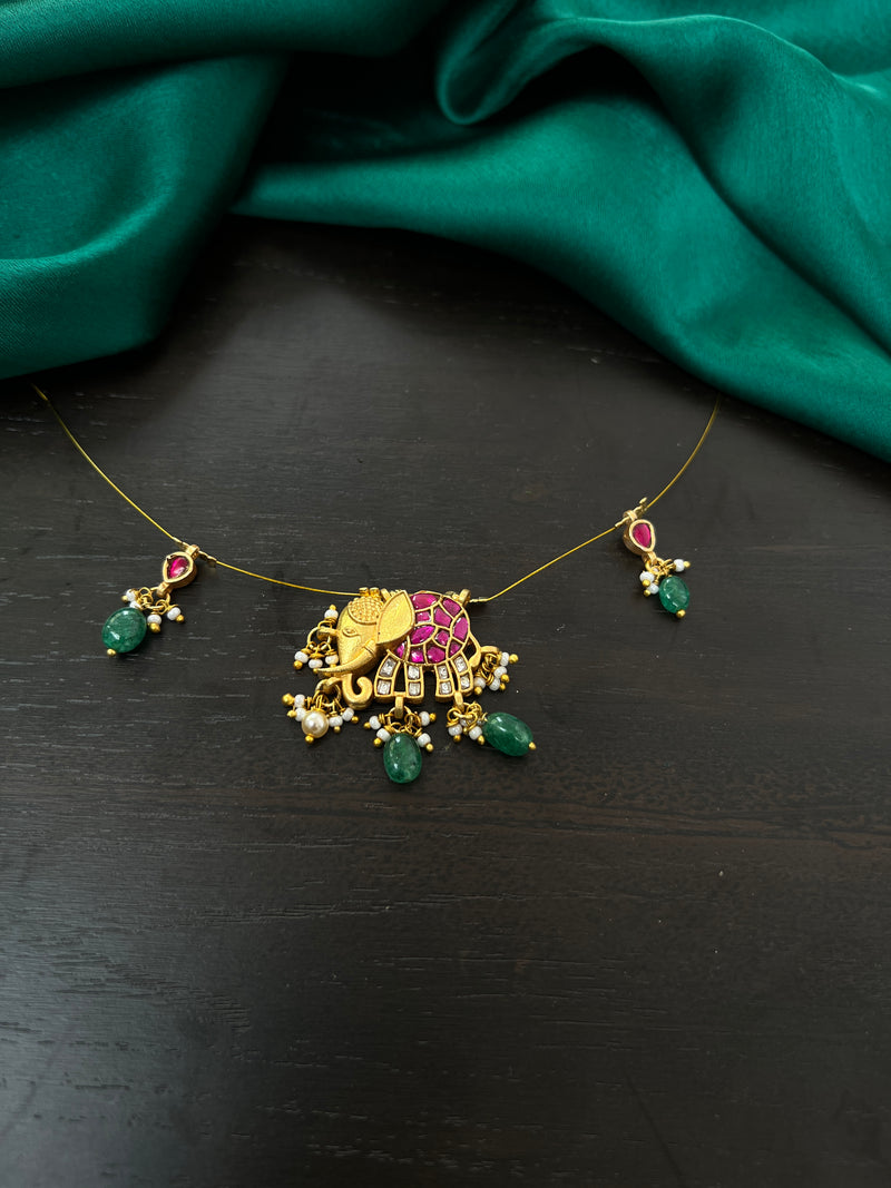 ELEPHANT INVISIBLE CHAIN