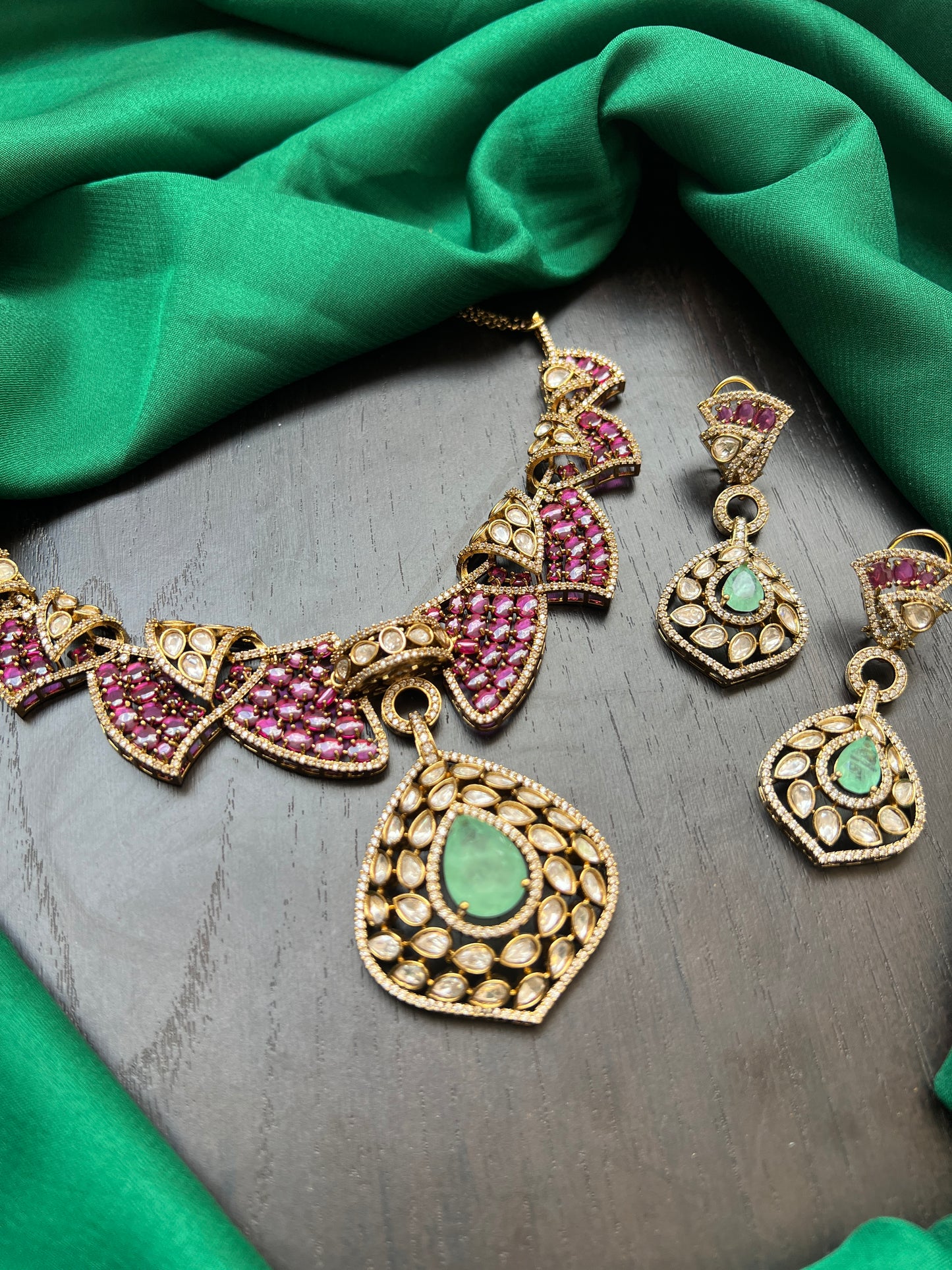 Polki necklace