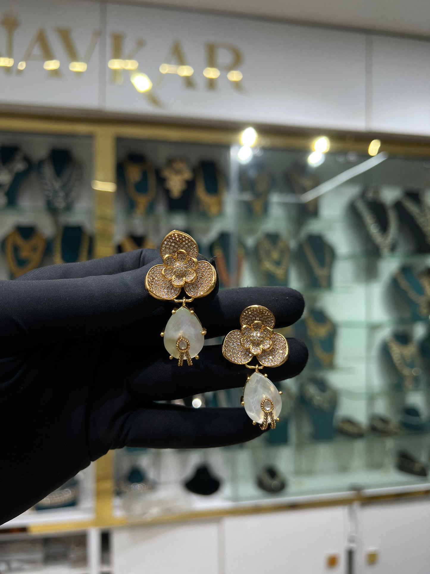 Mossonite earring