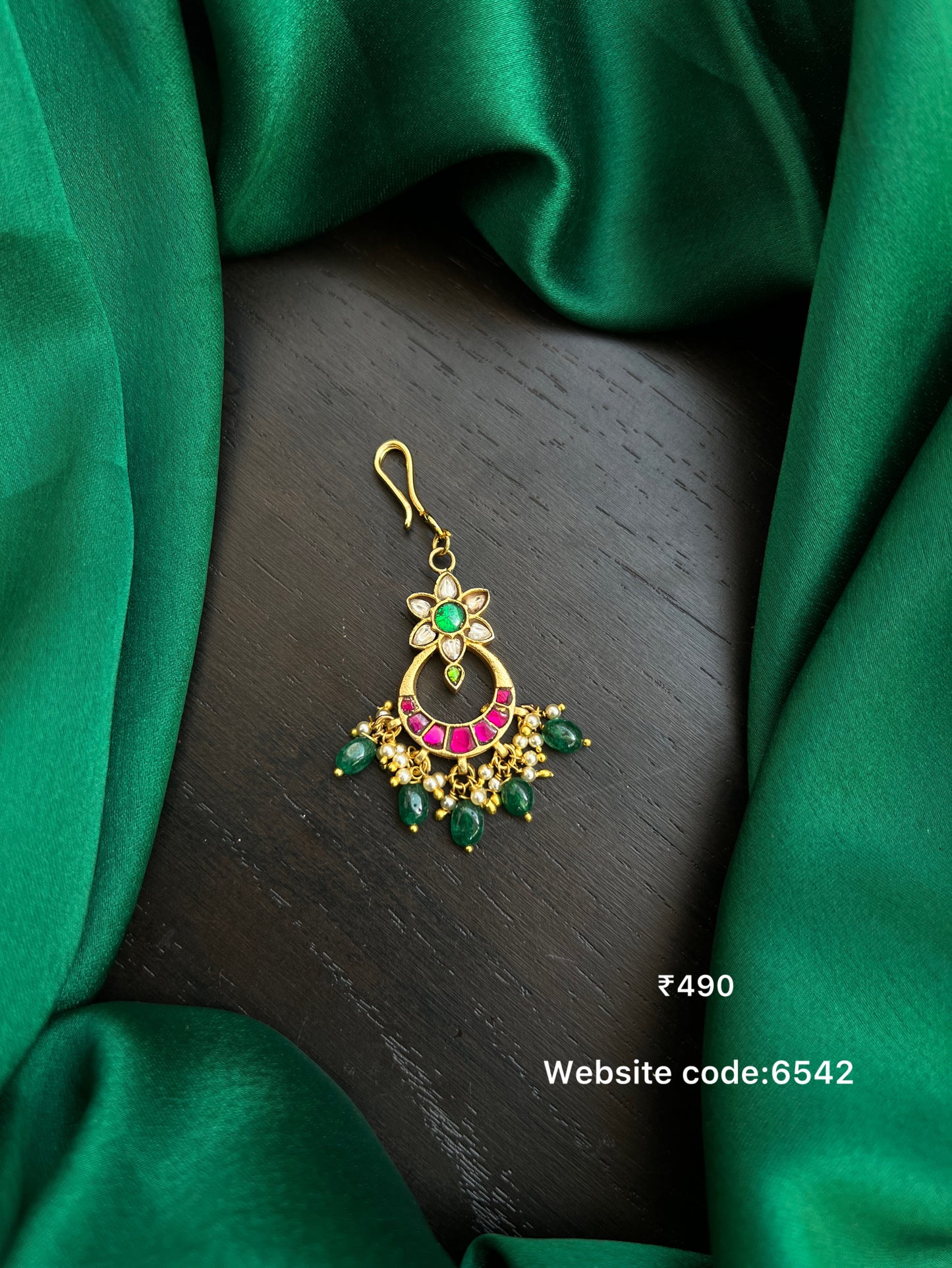 Kundan tikka