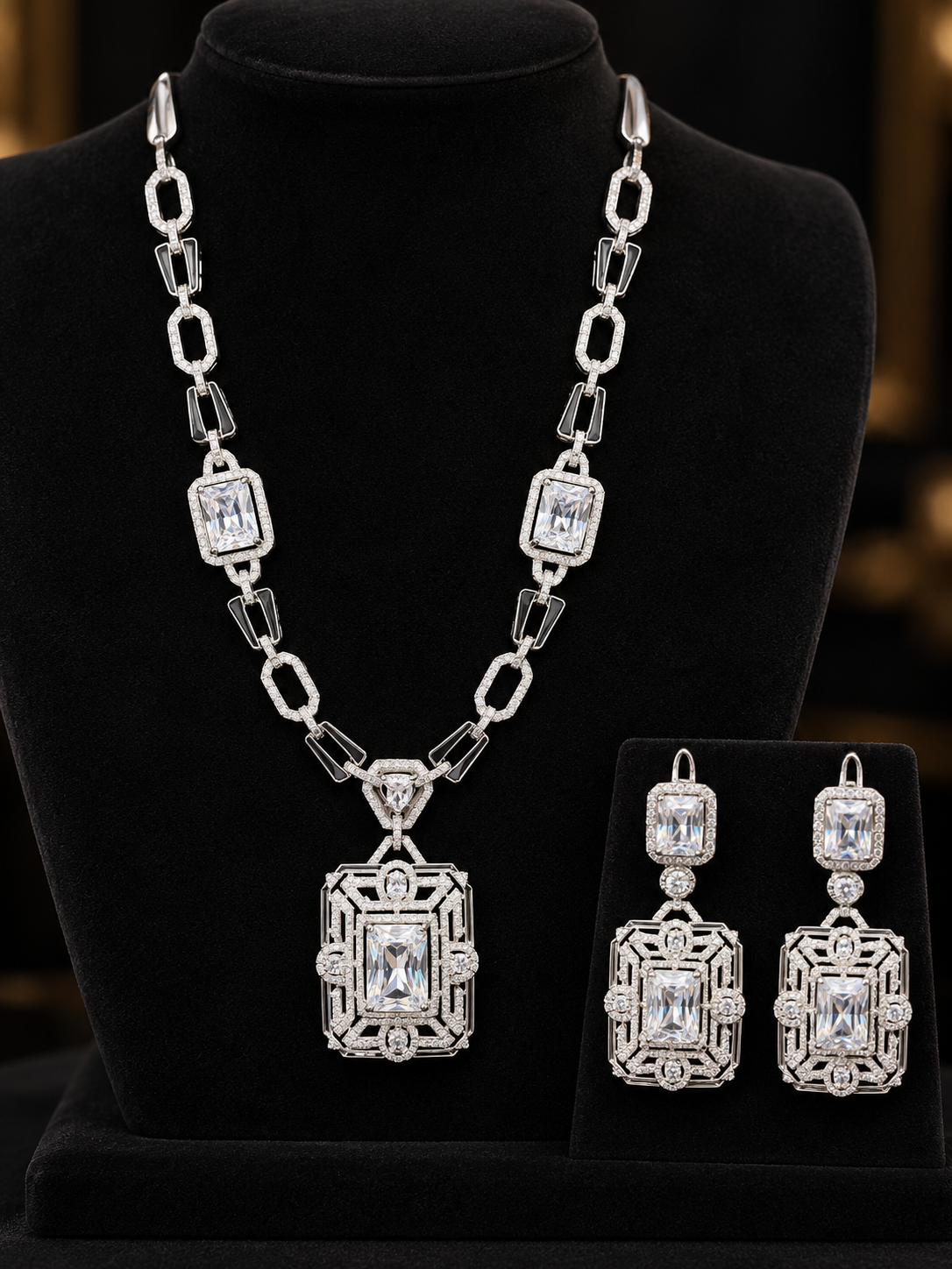 Offer necklace