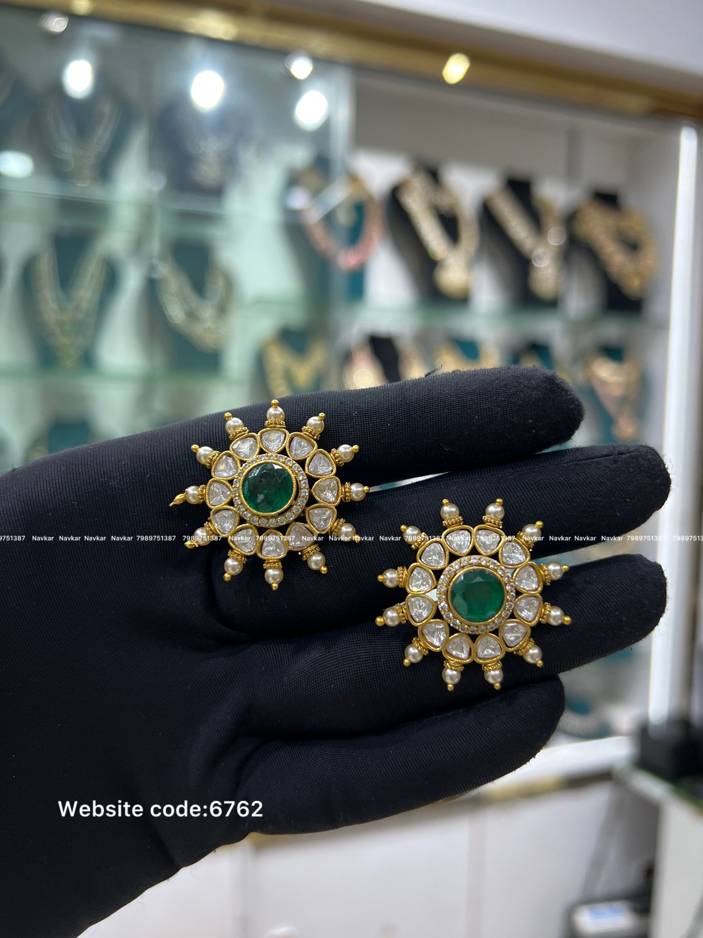 Mossonite earring
