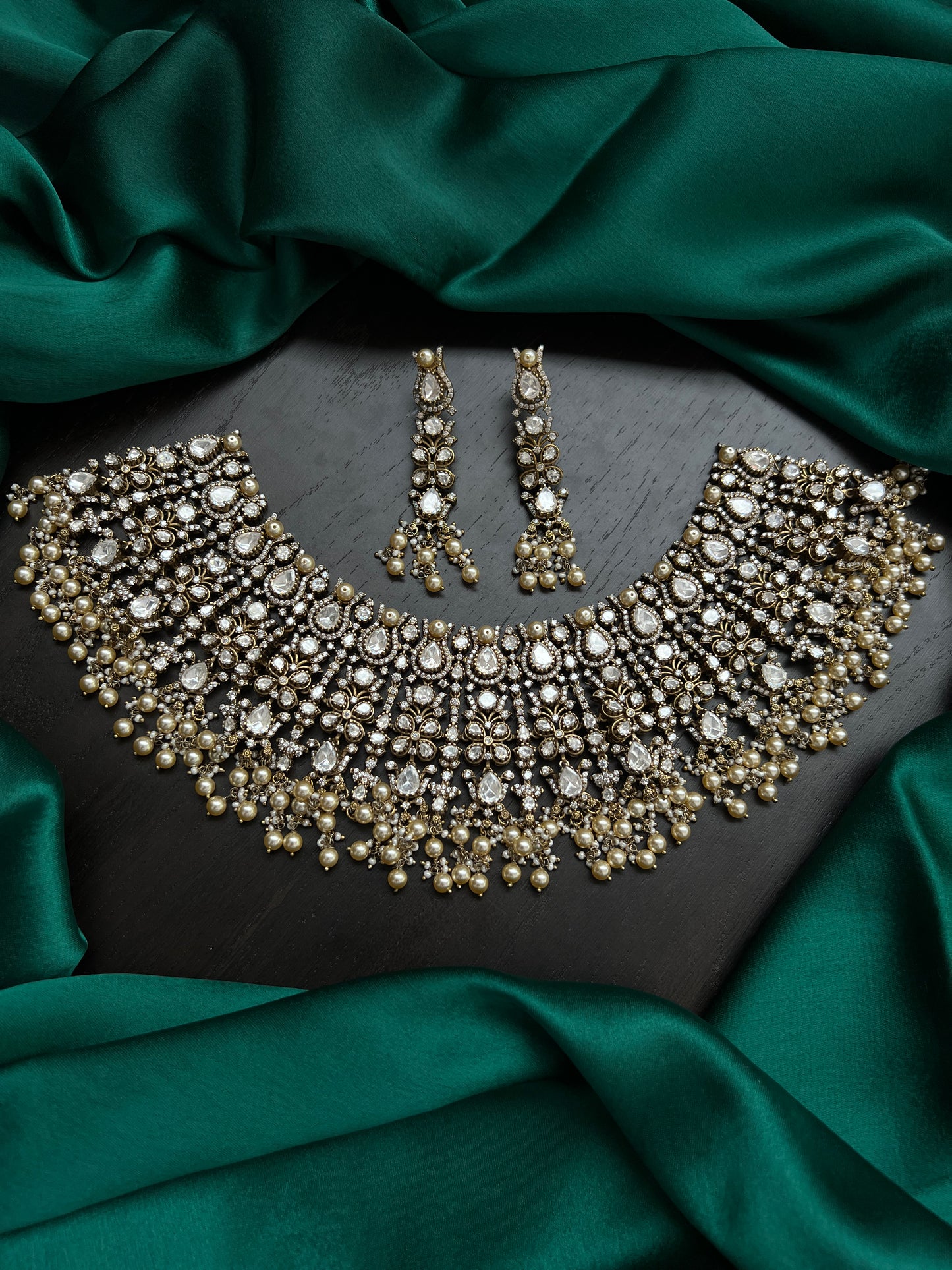 Mossonite choker and earrings