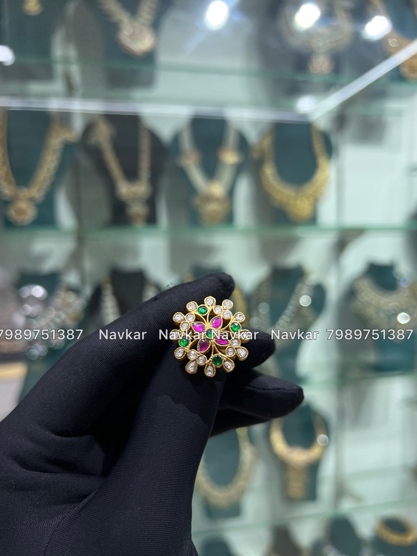 Kundan finger