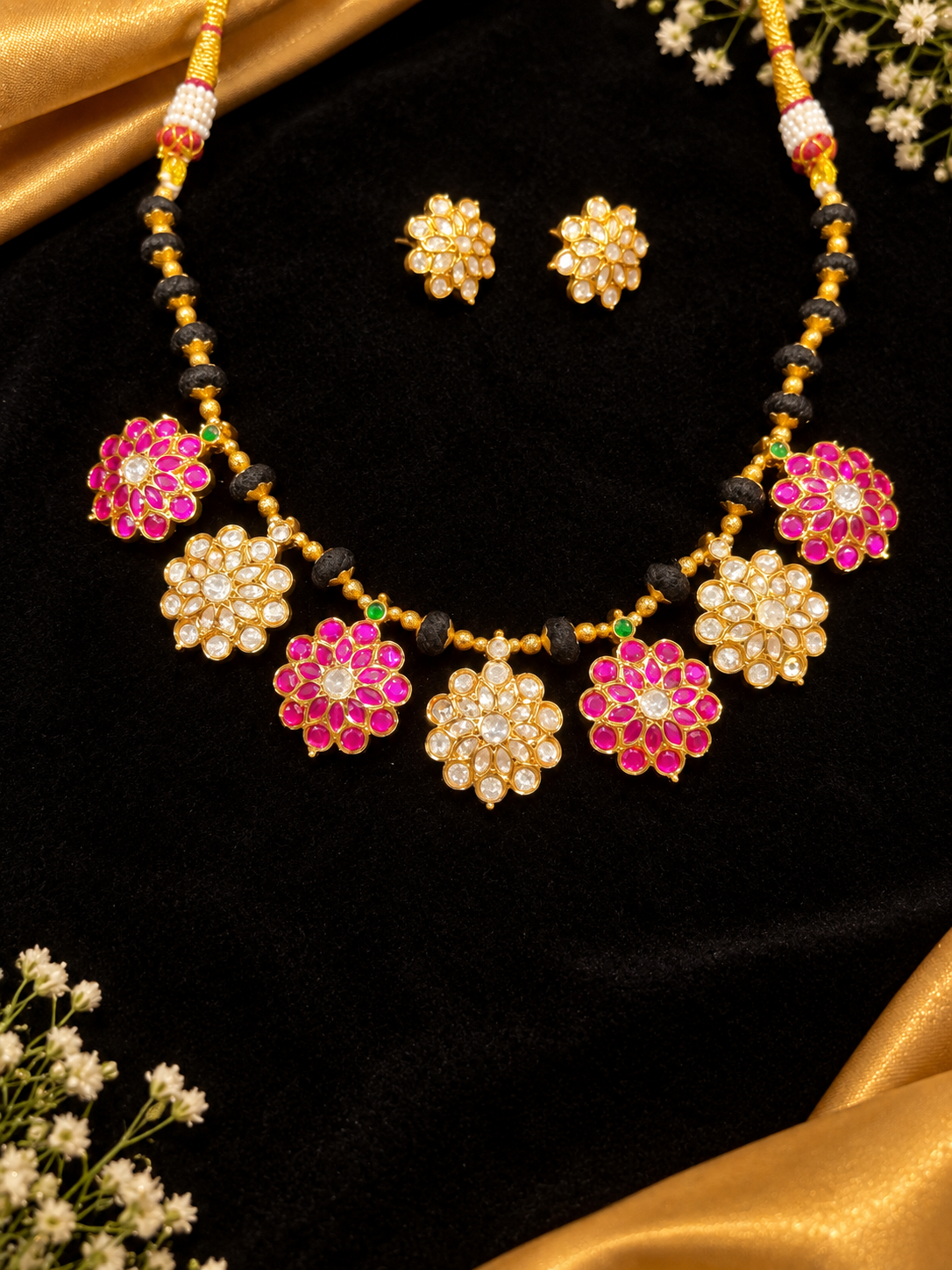 Kundan necklace