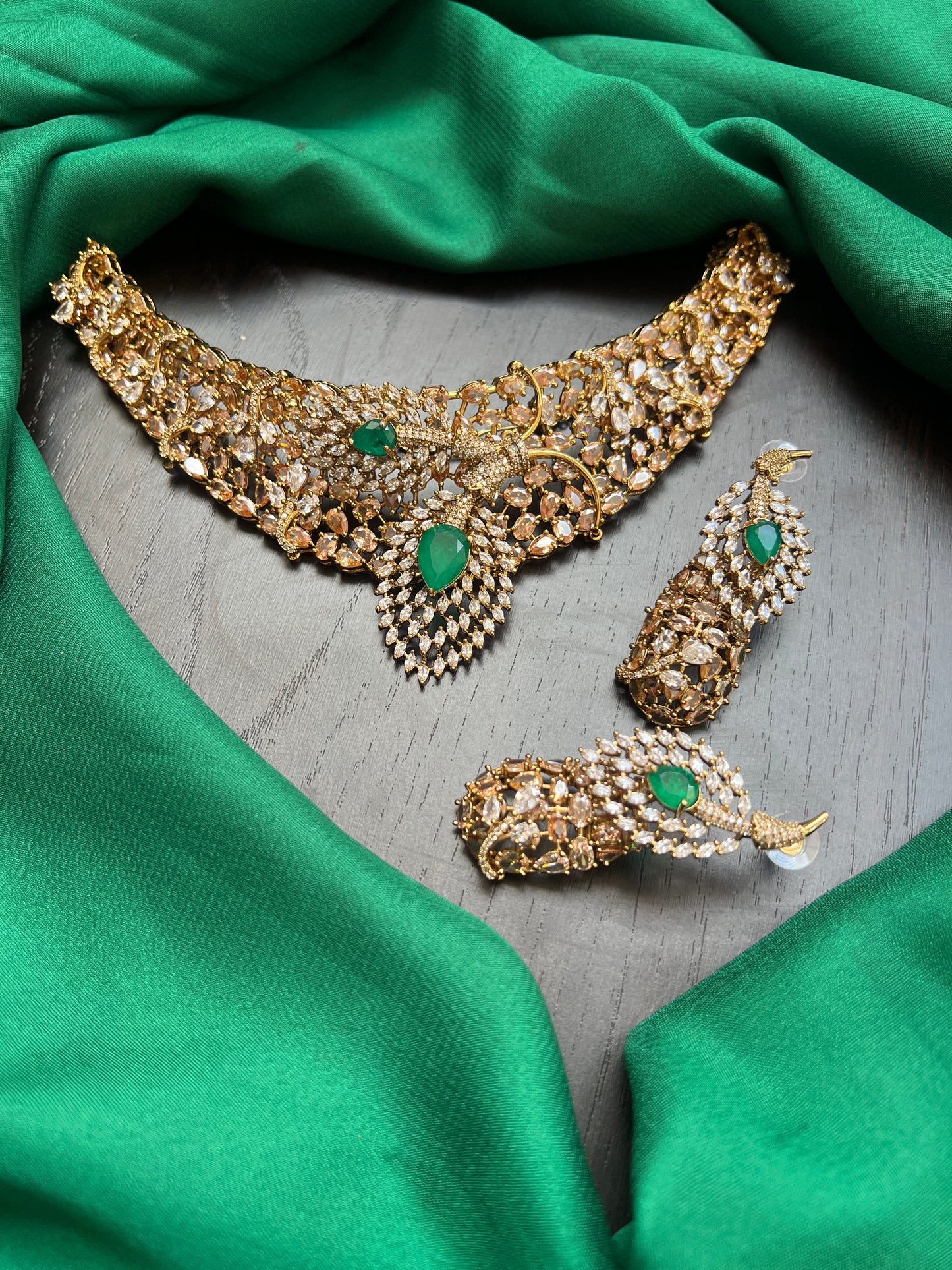 Polki choker
