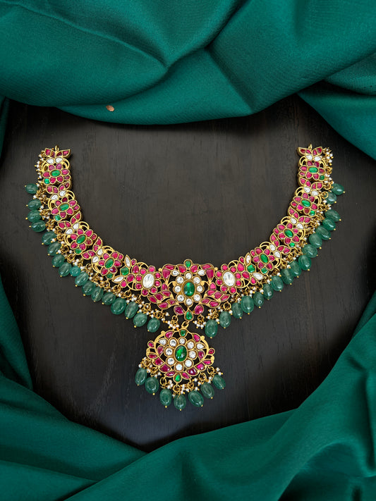 Kundan necklace