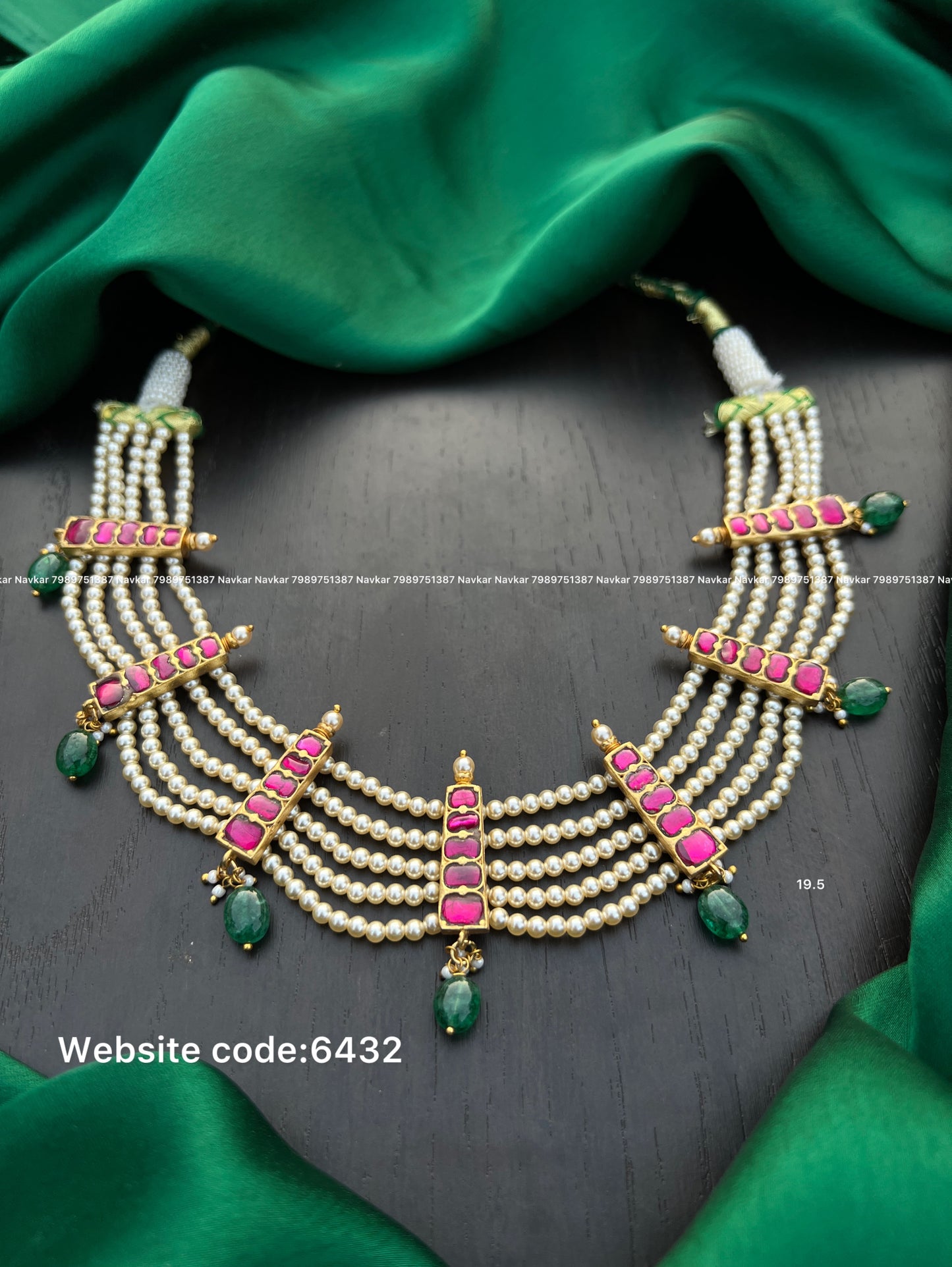 Kundan beads necklace