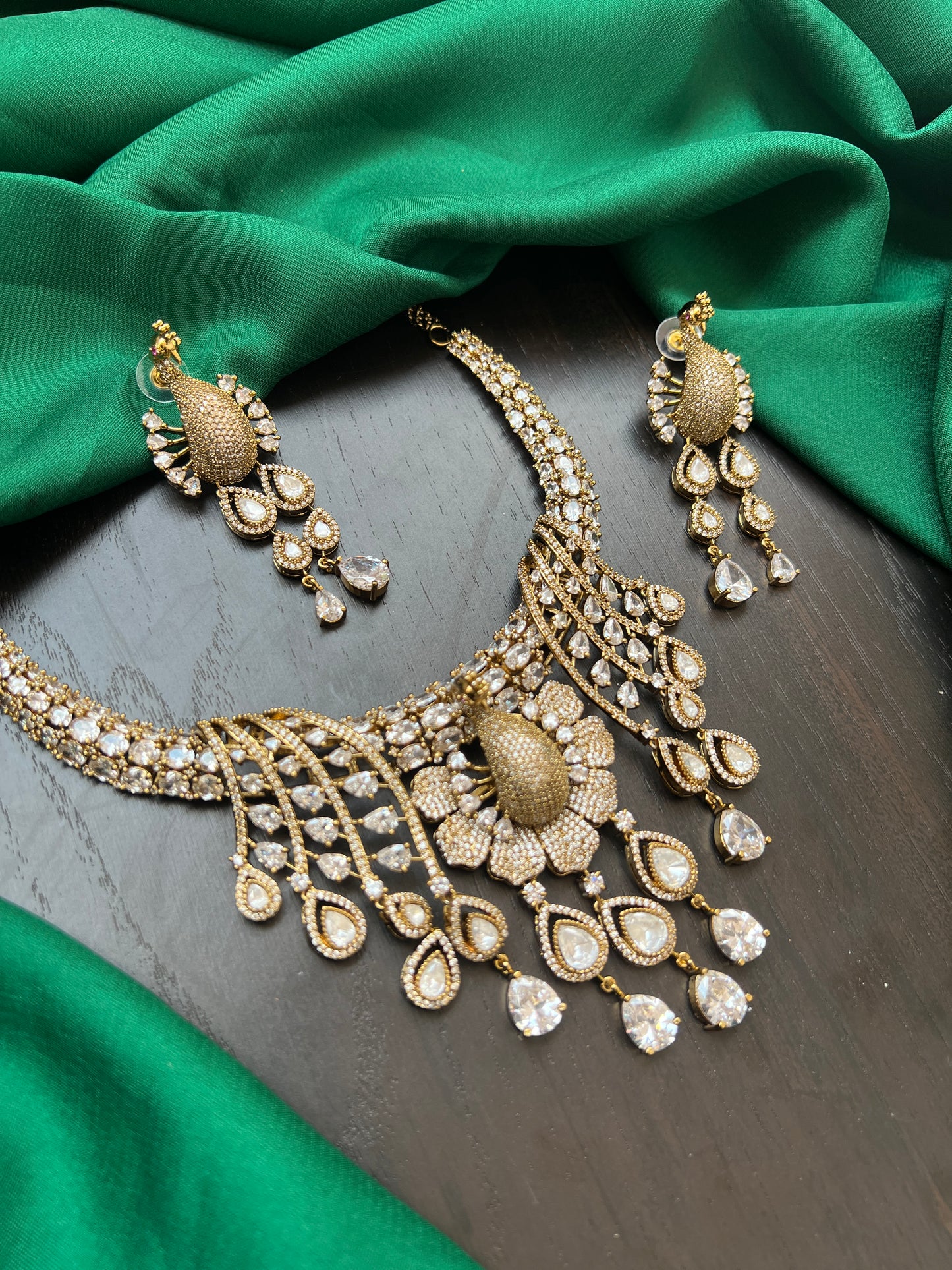 Polki Kanti