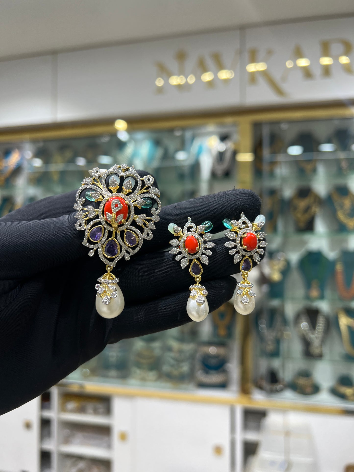 Pendant  and earrings