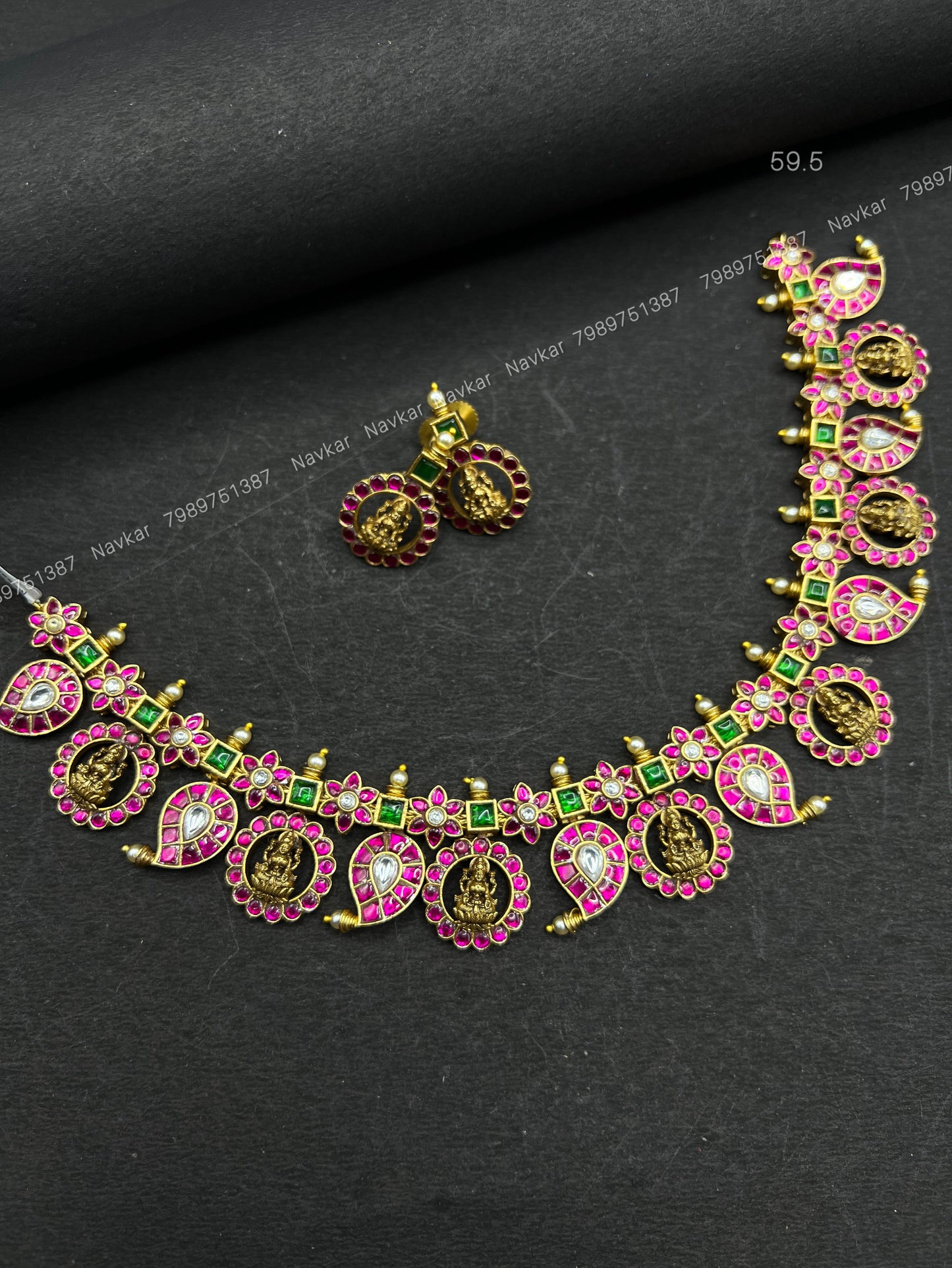 Kundan Nagshi necklace