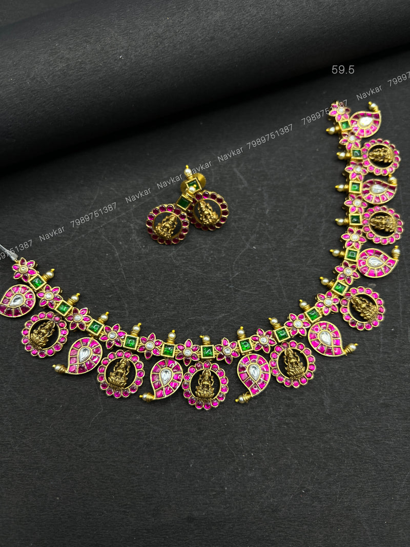 Kundan Nagshi necklace