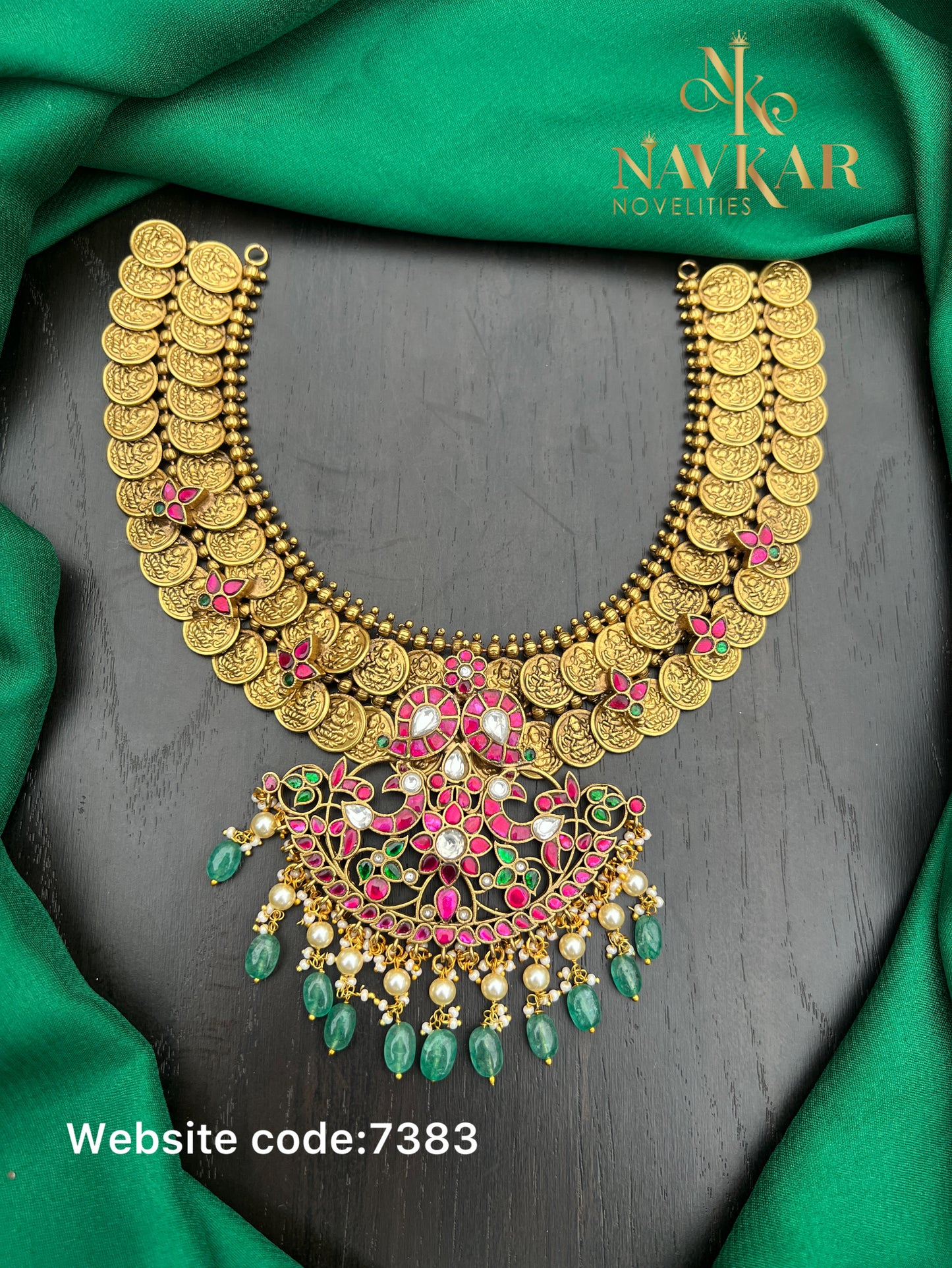Kundan Nagshi necklace