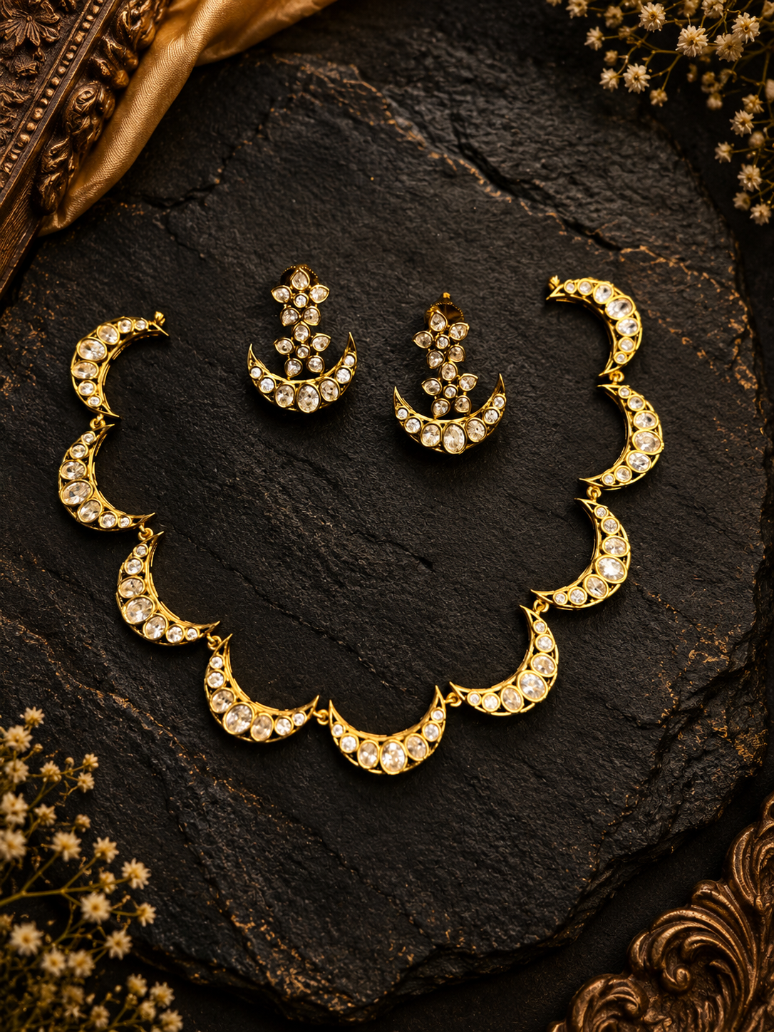 Victoria necklace