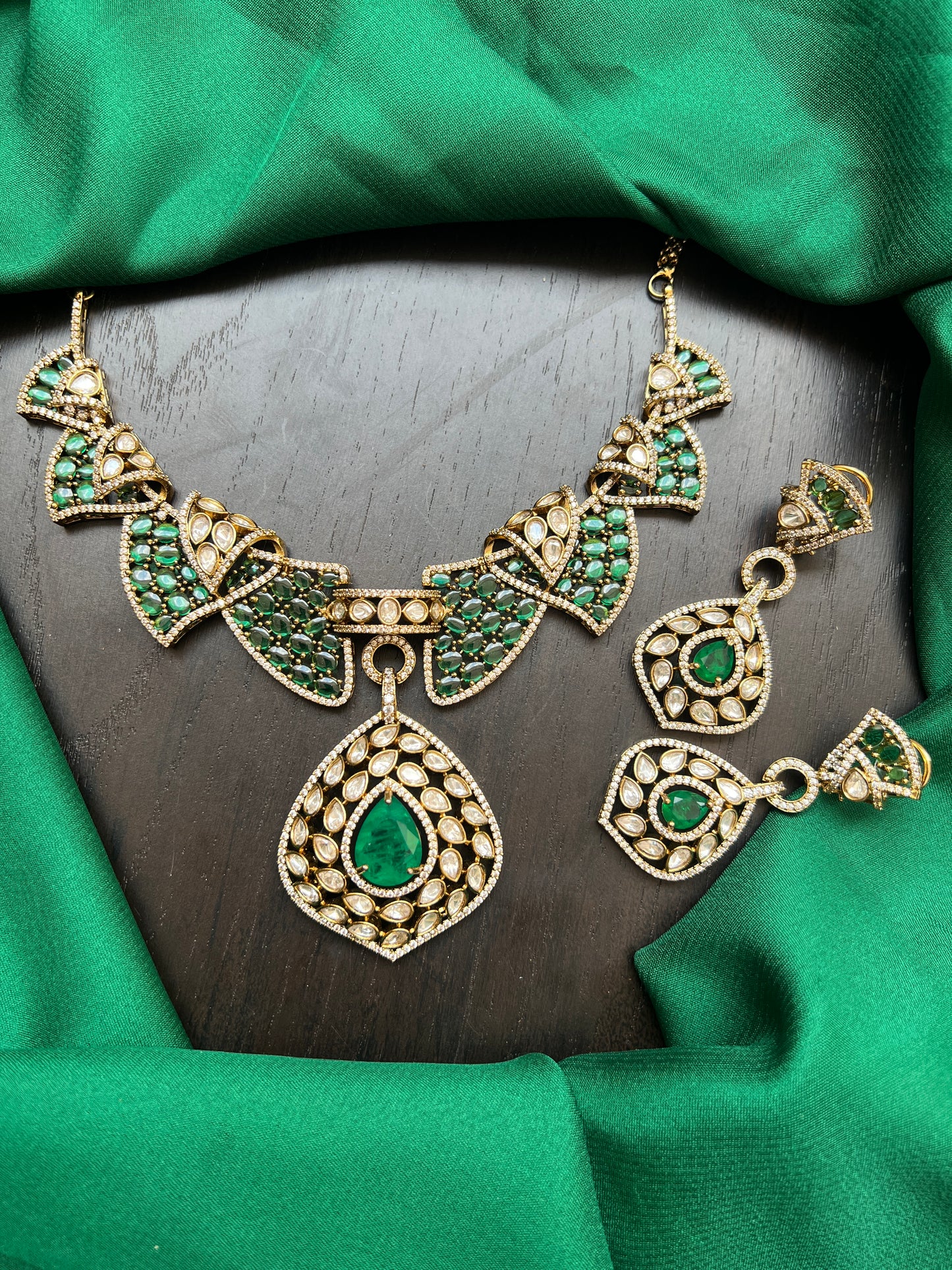 Polki necklace
