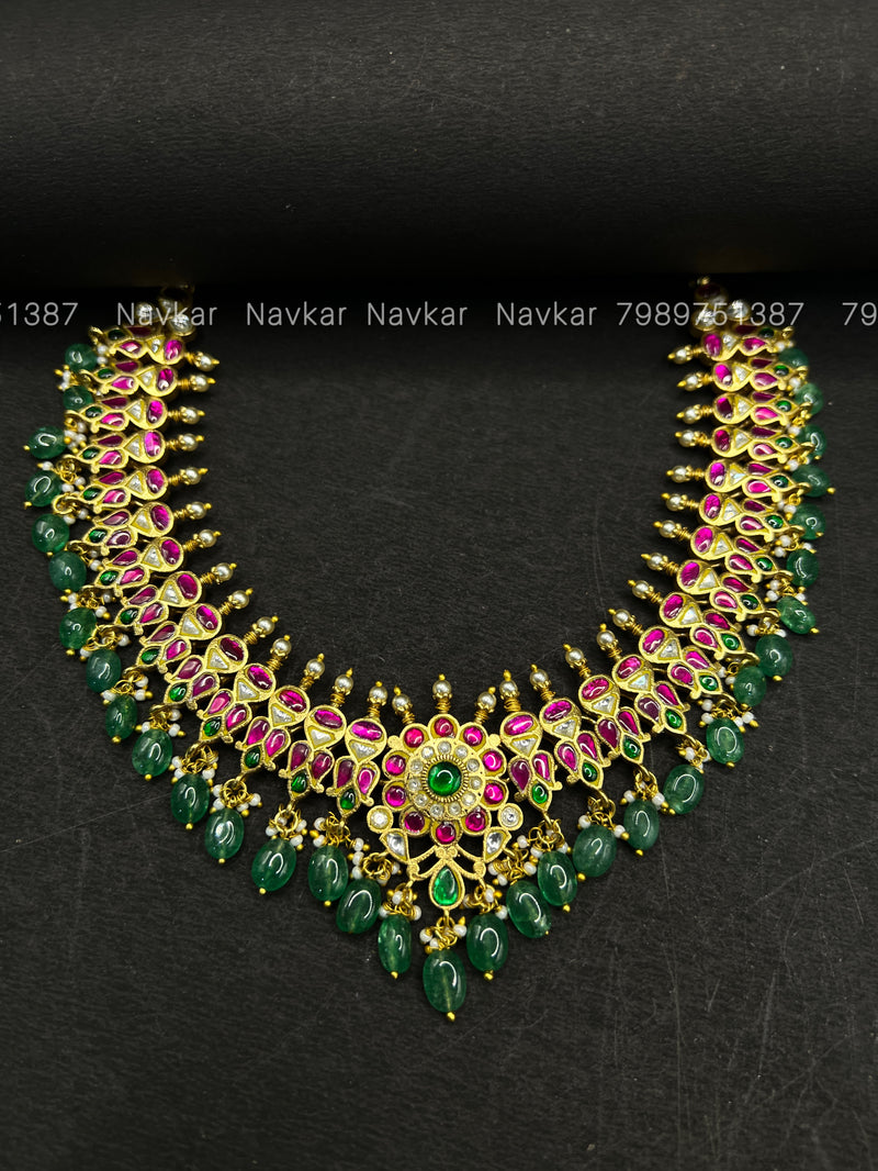Kundan necklace