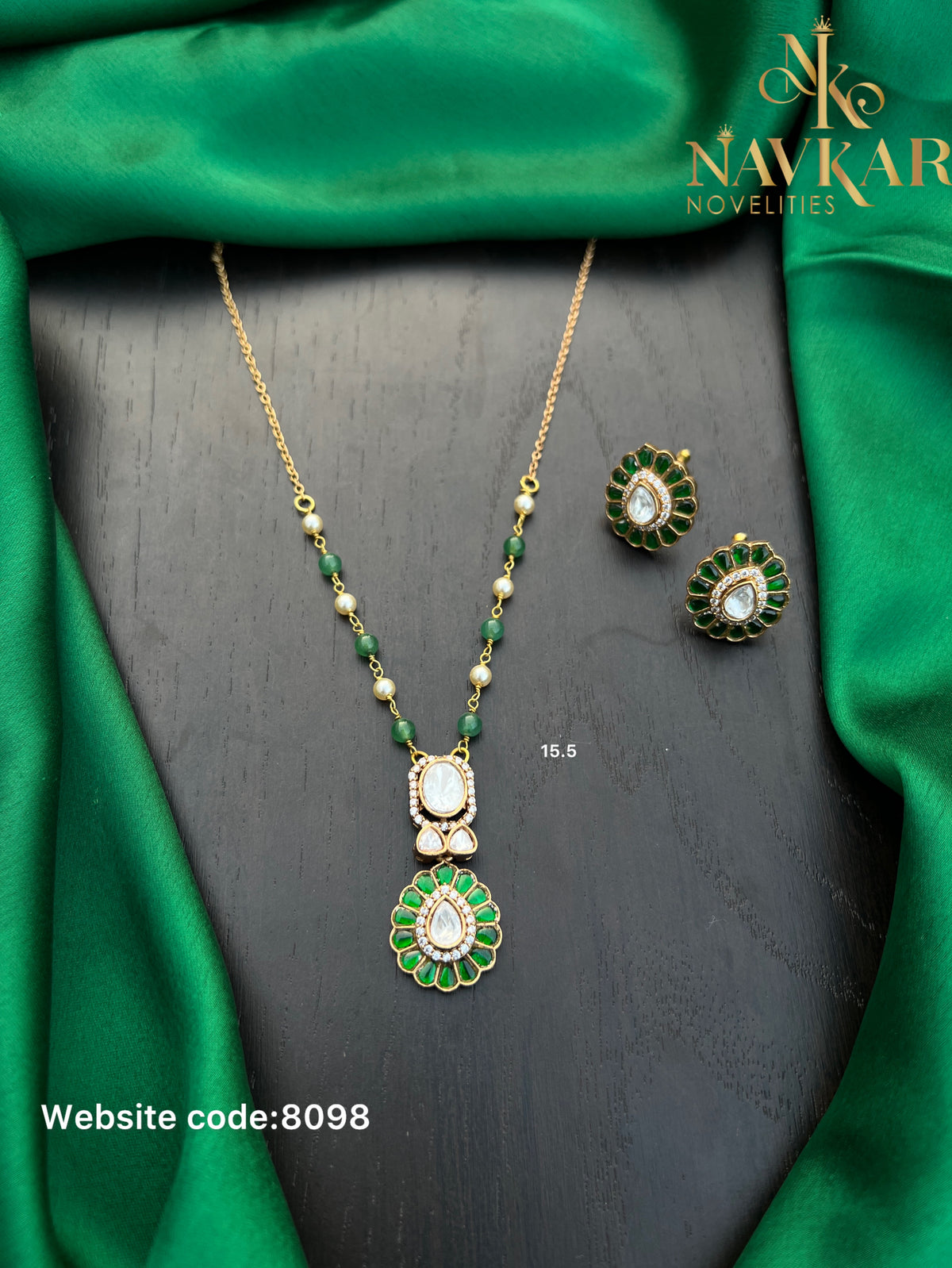 Kundan Pendant set