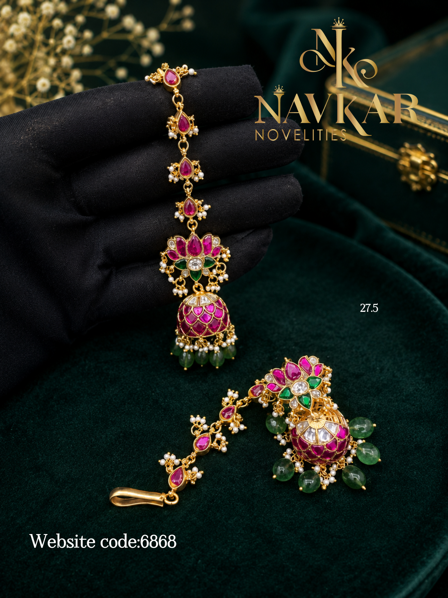 Kundan earrings with maati