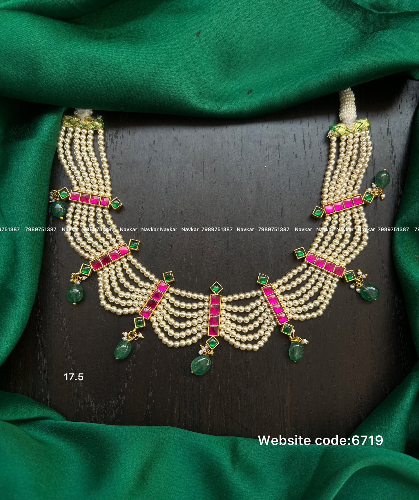 Kundan beads choker