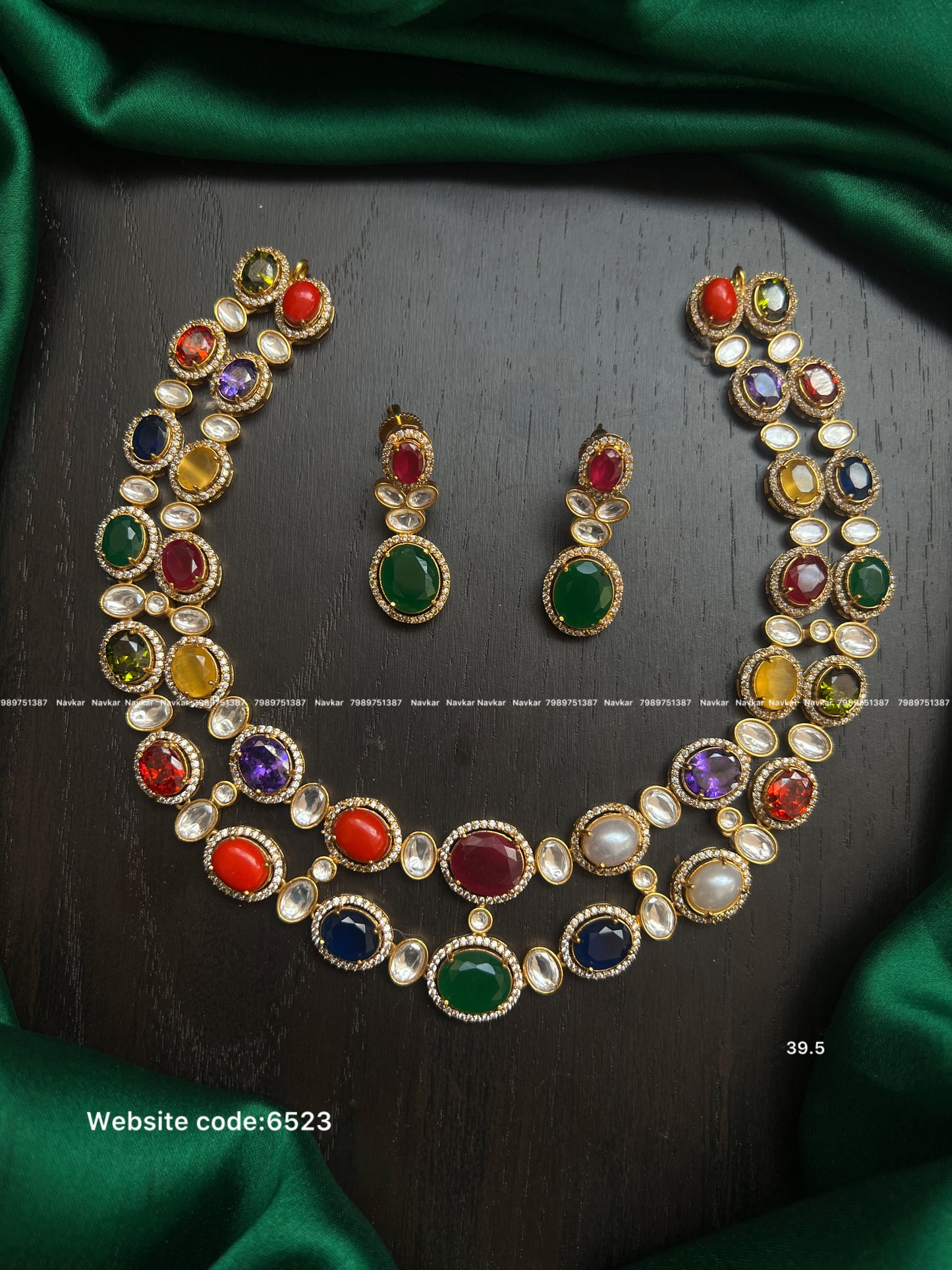 Victoria necklace