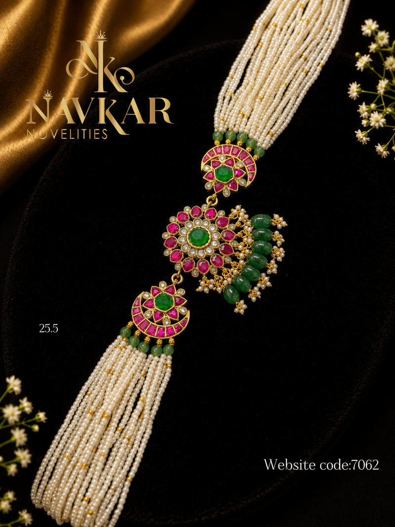Kundan beads choker