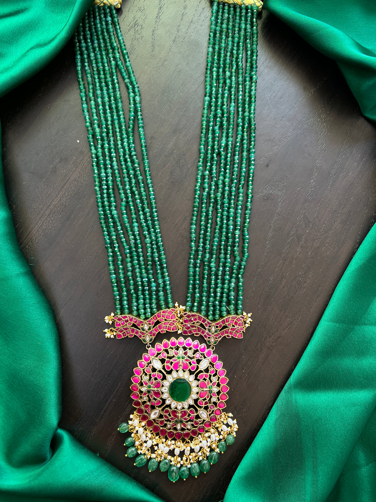 Kundan beads haram