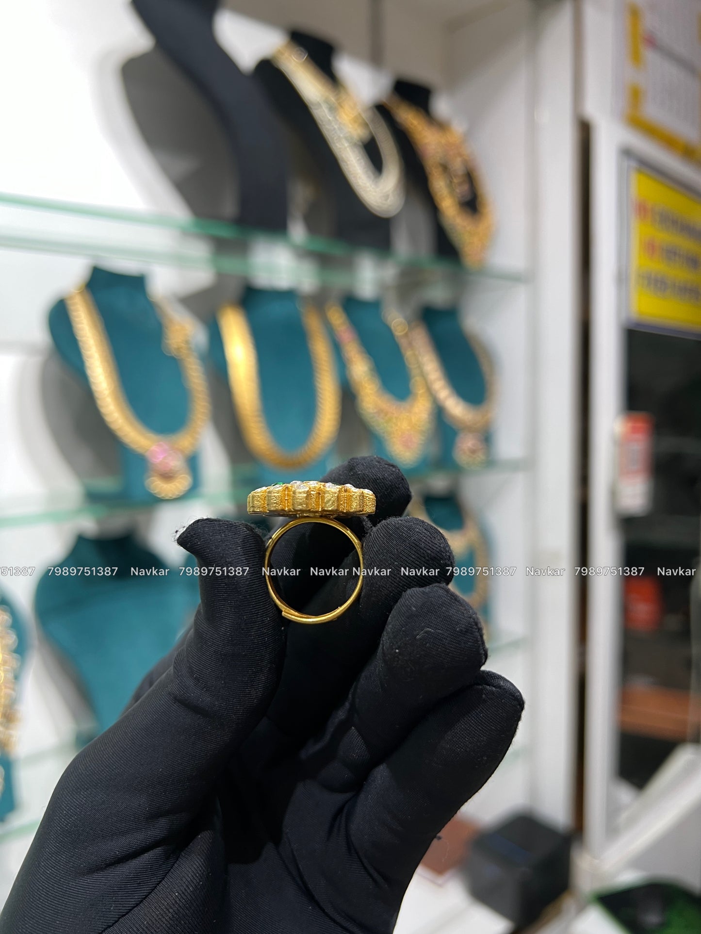 Kundan finger
