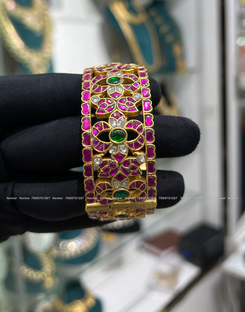 Kundan bangle