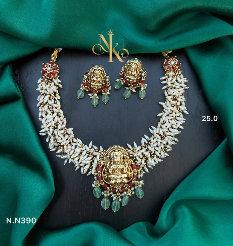 NAKSHI NECKLACE