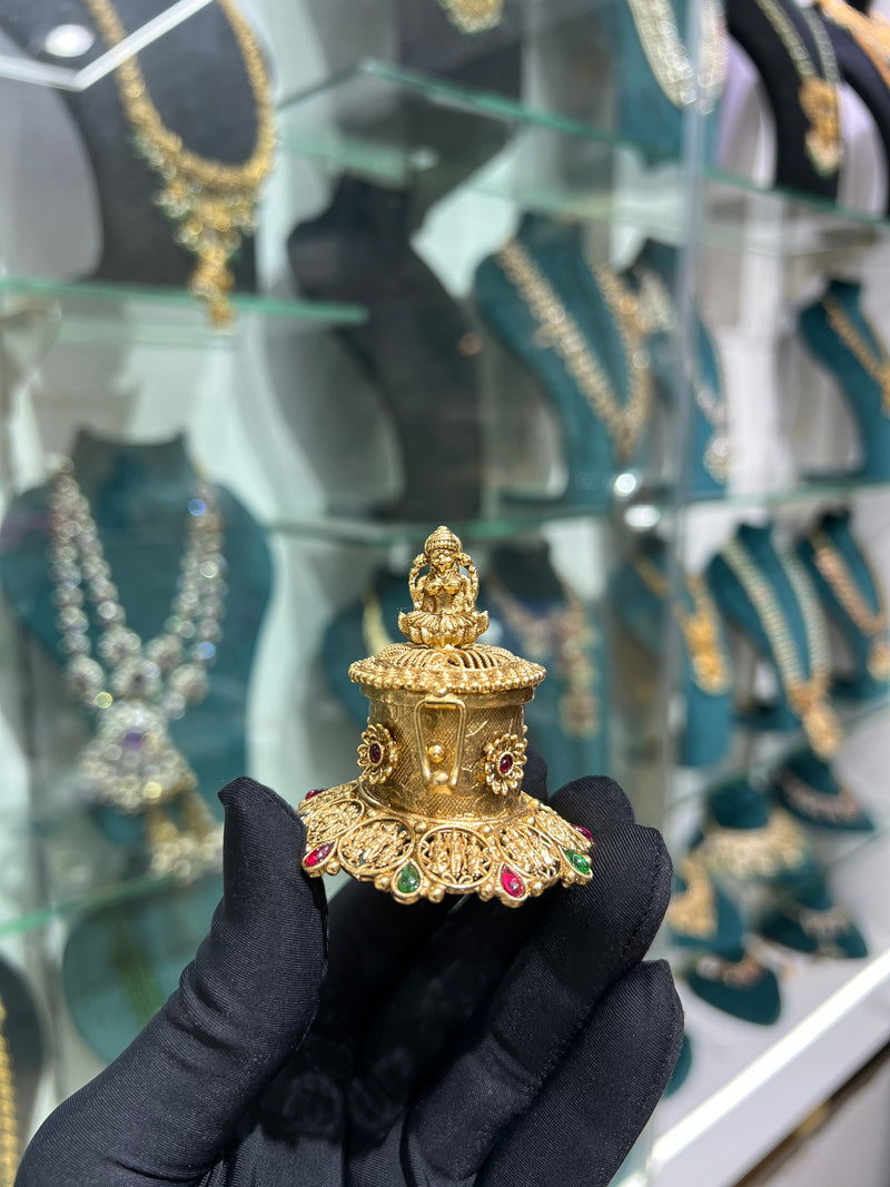 Nagshi kunkuma Bharani