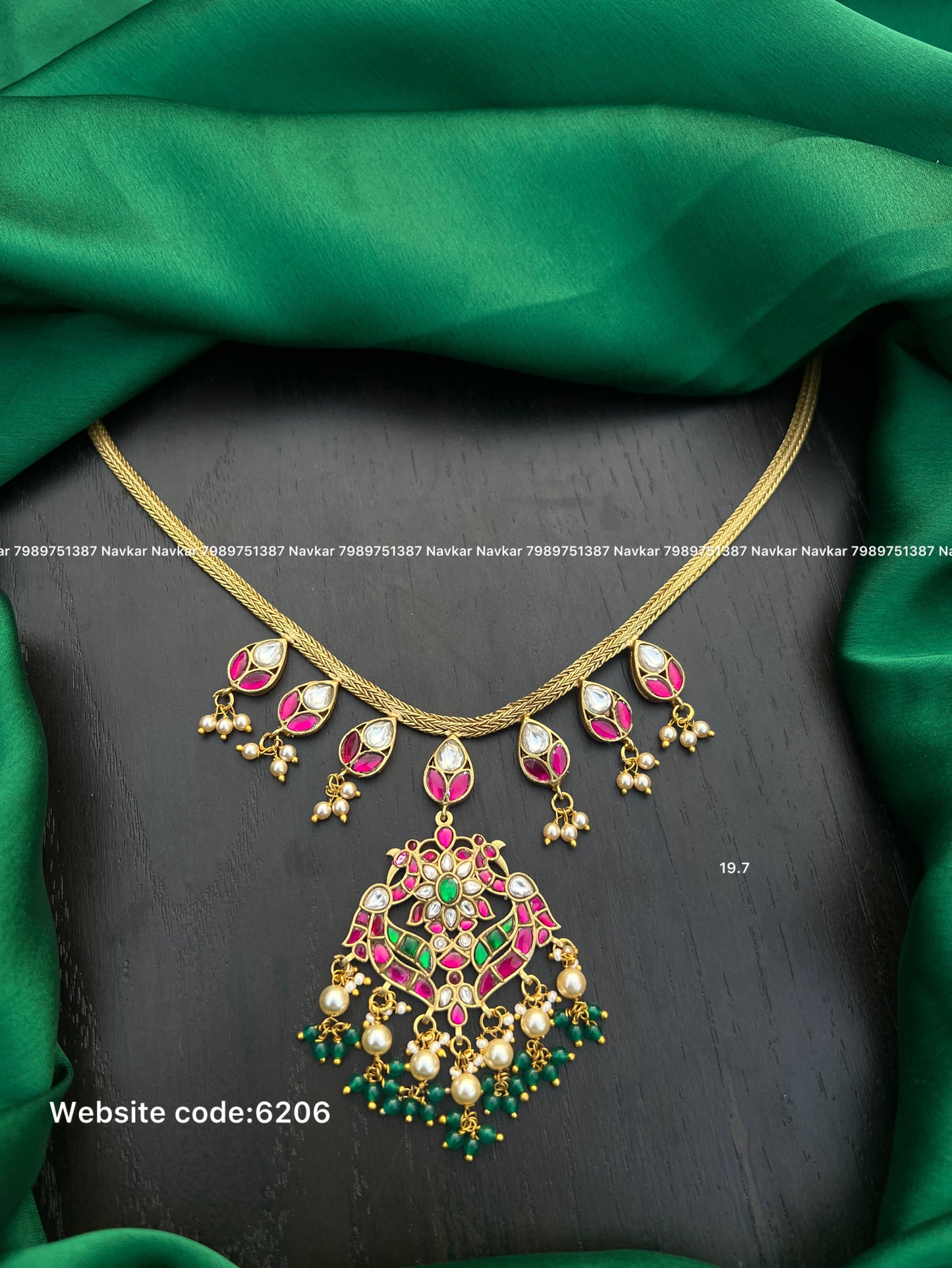 Kundan necklace