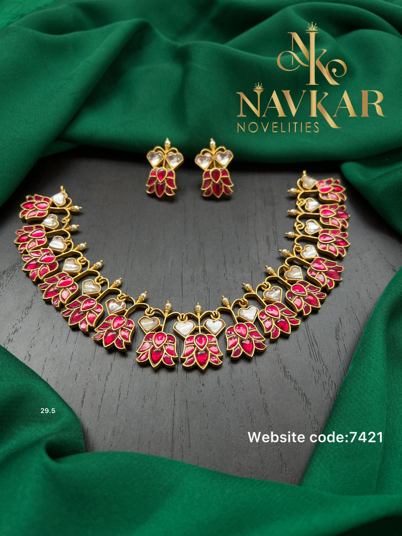 Kundan necklace
