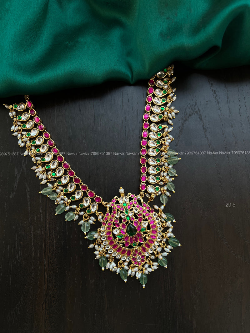 Kundan necklace