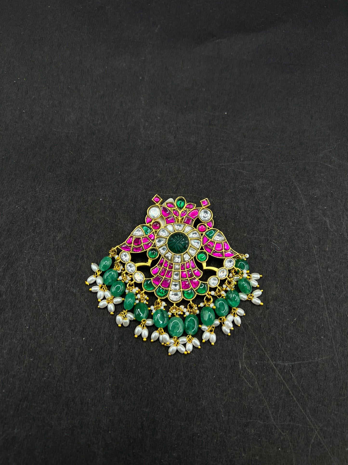 Kundan locket