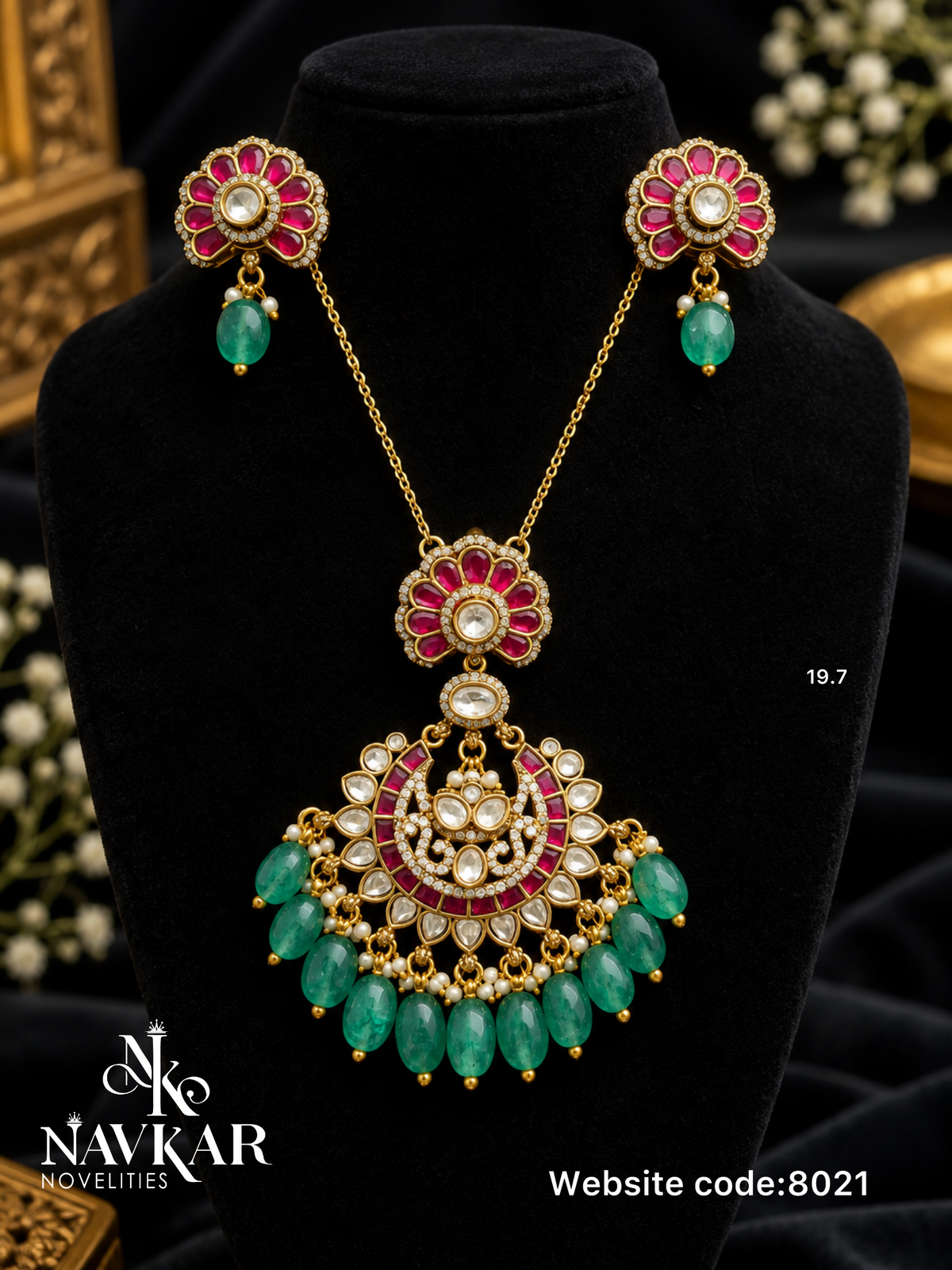 Kundan pendant set