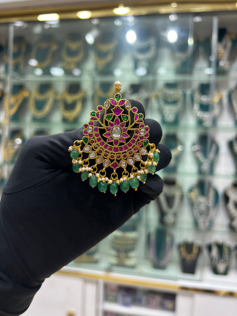 Kundan locket