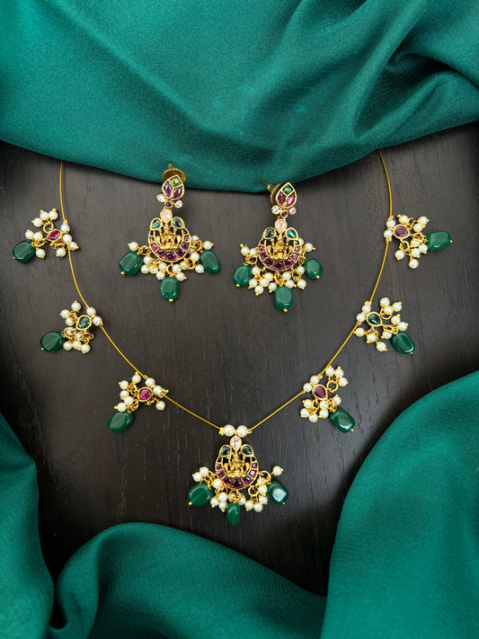 Pota stone invisible chain and earrings