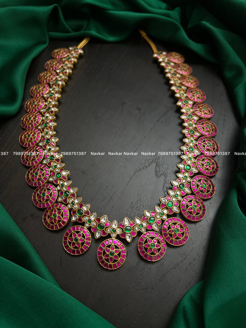 Kundan bottumala