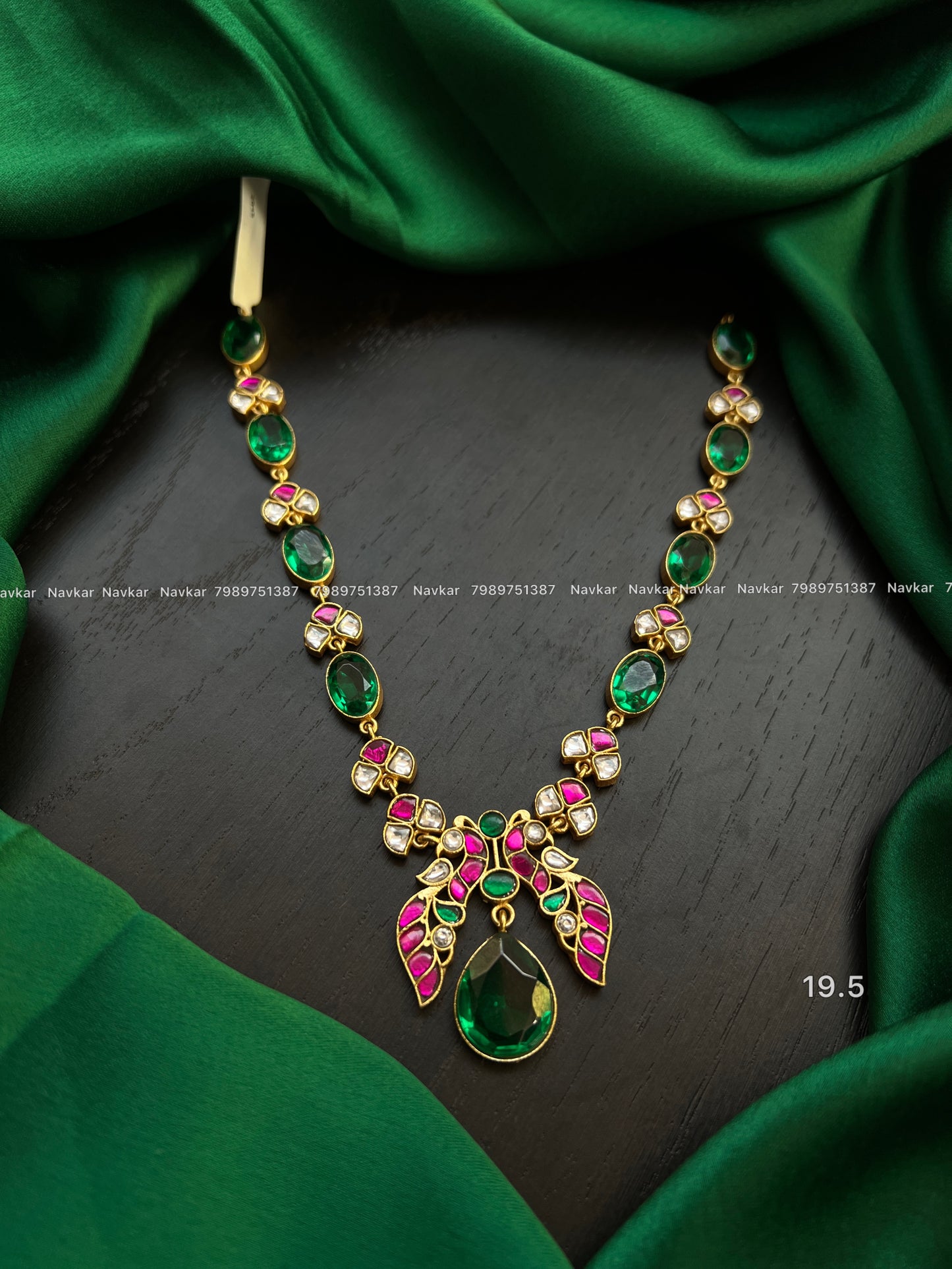 Kundan necklace