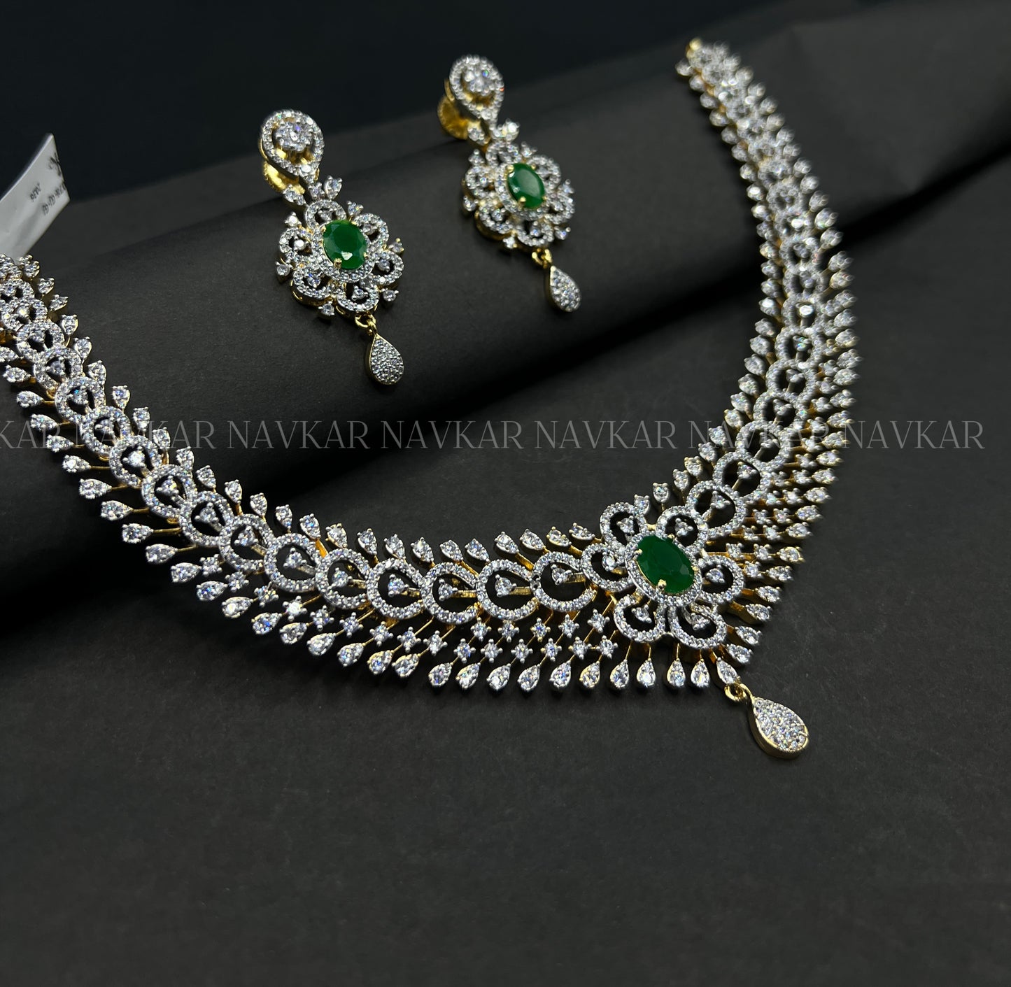 GJ NECKLACE AND EARRINGS